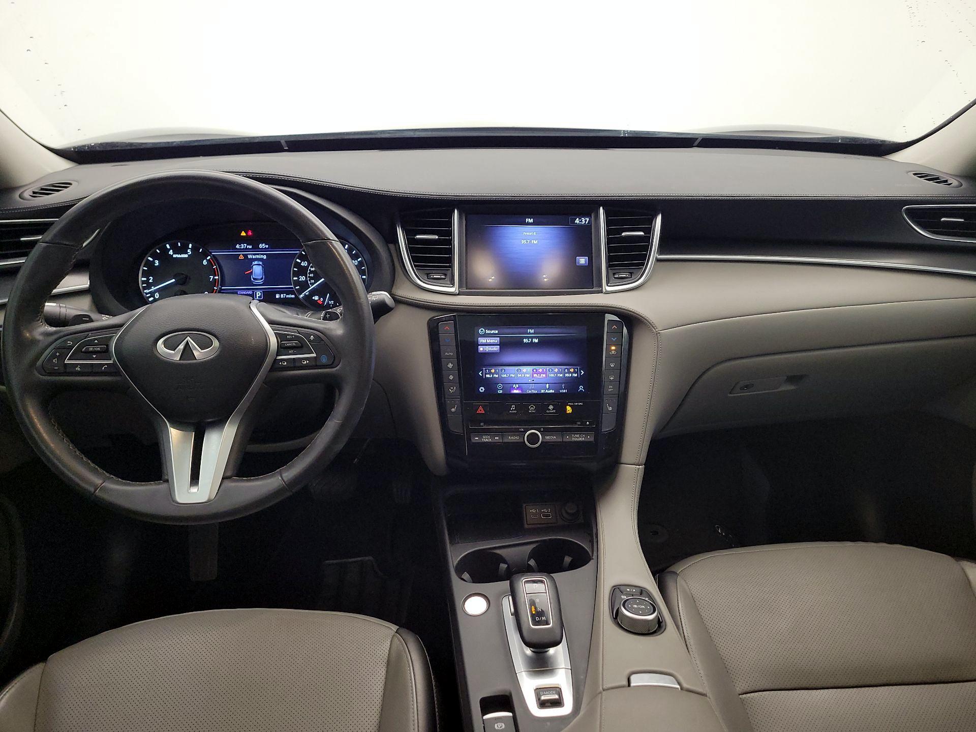 Thumbnail: 2023 INFINITI QX50 - 9