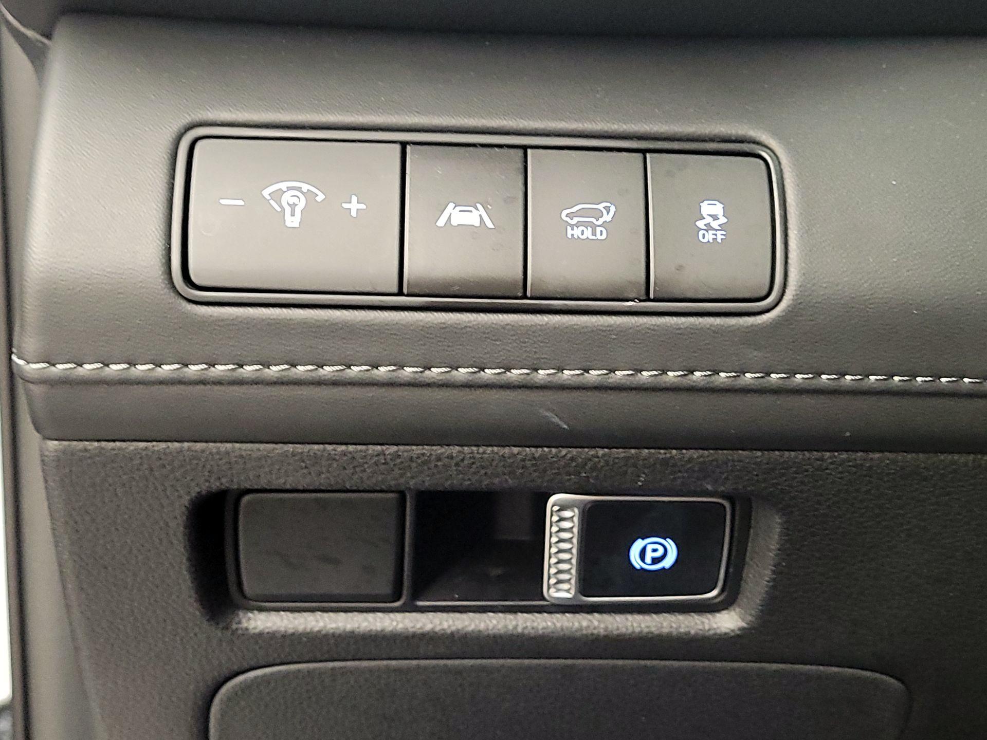 Thumbnail: 2022 Hyundai Santa Fe - 13