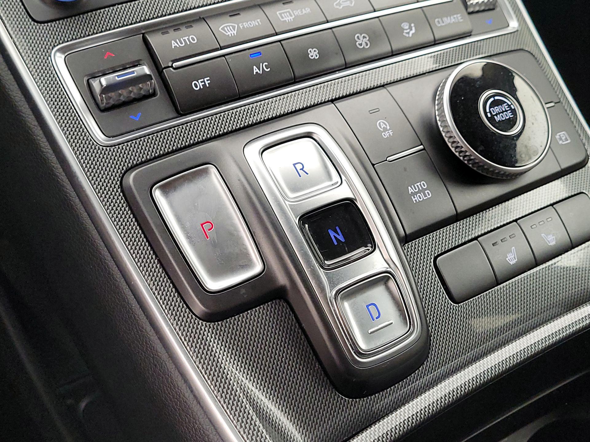 Thumbnail: 2023 Hyundai Santa Fe - 17