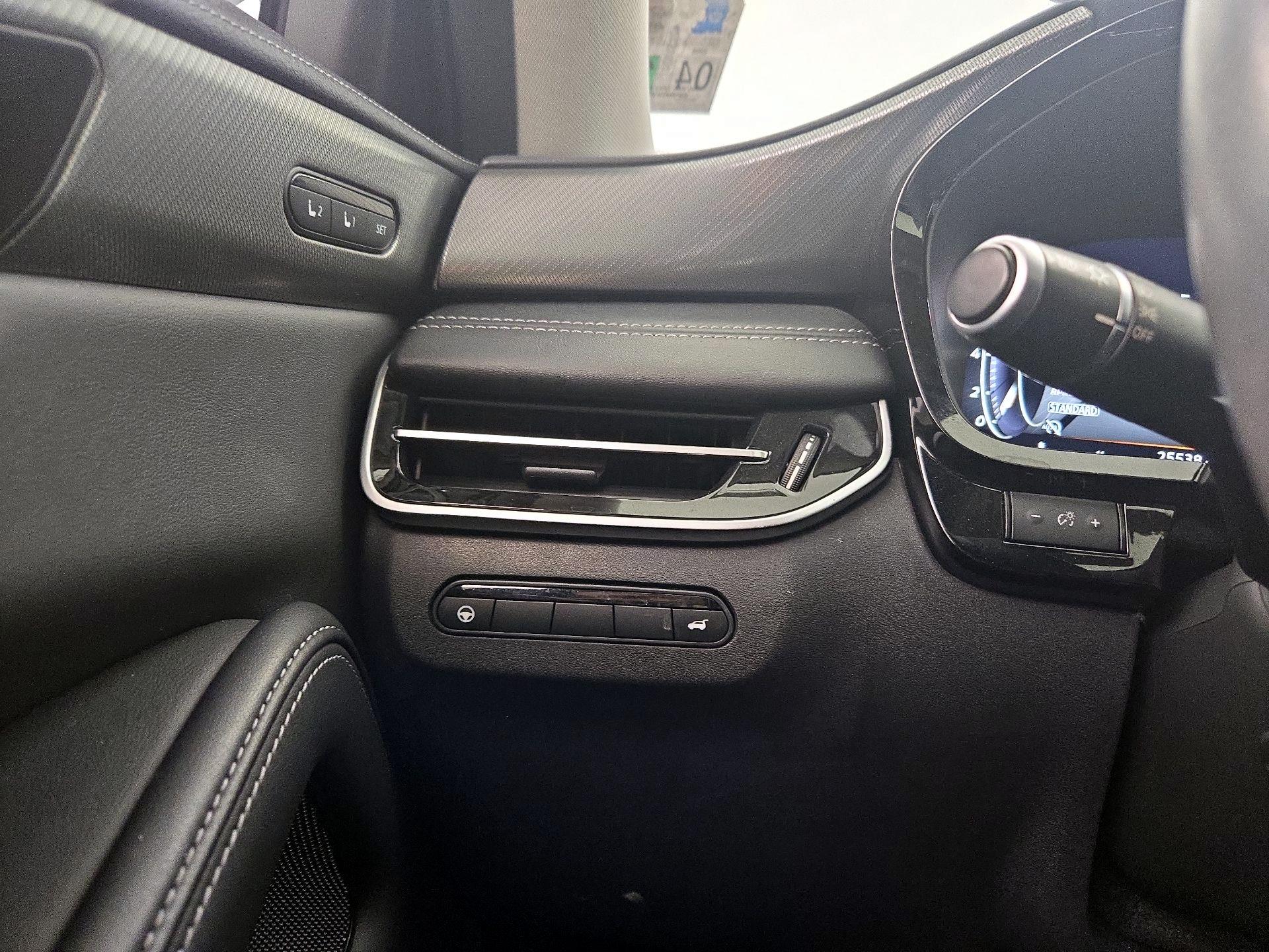 Thumbnail: 2023 INFINITI QX60 - 13