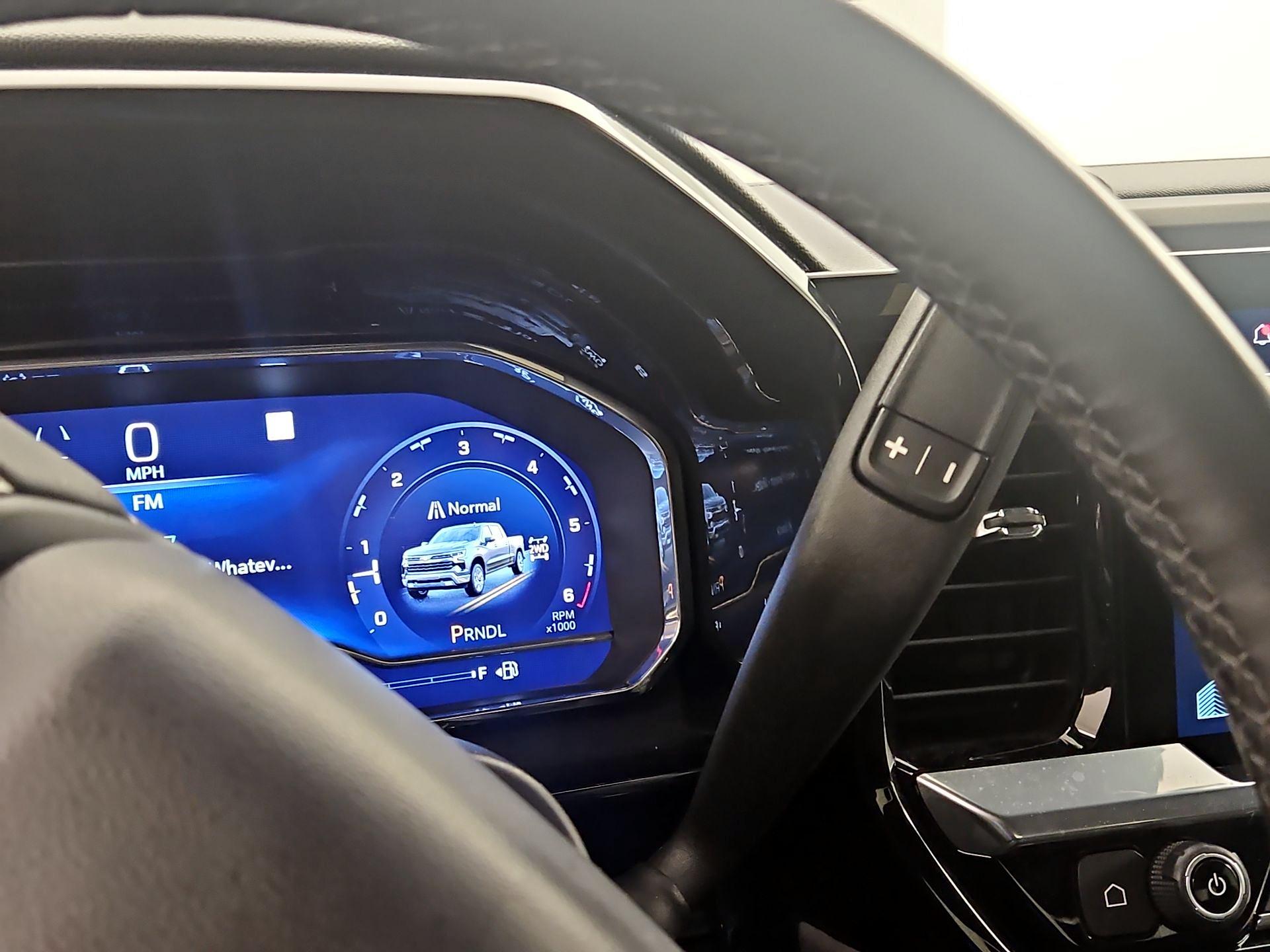 Thumbnail: 2023 Chevrolet Silverado 1500 - 17