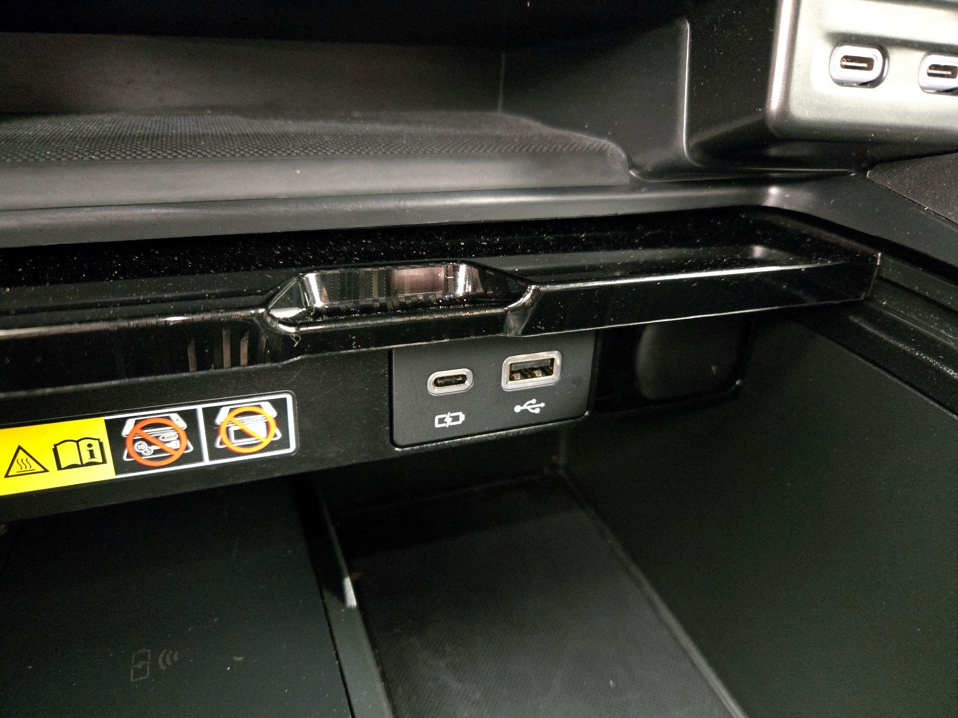 Thumbnail: 2023 Lexus RX - 18