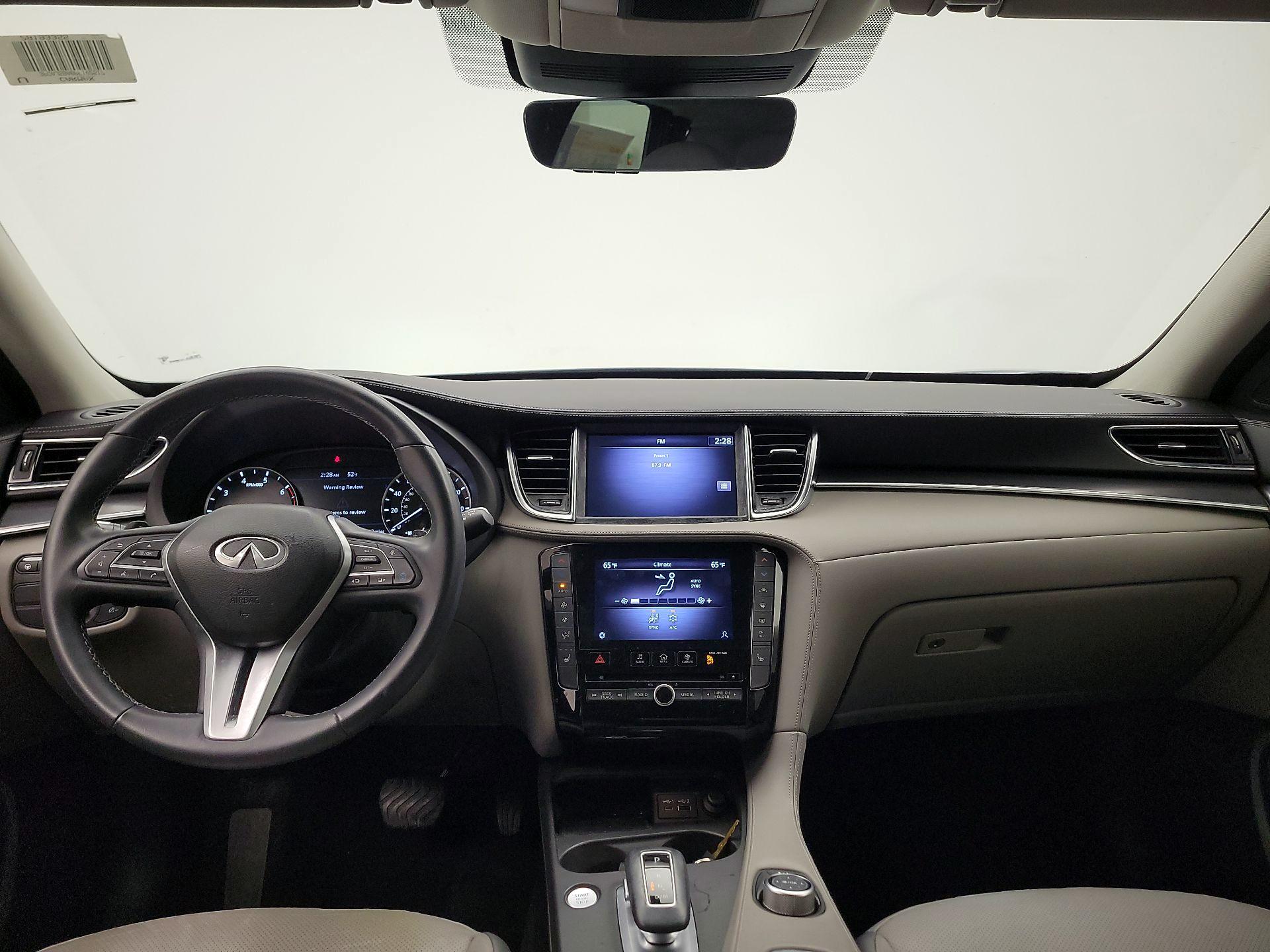 Thumbnail: 2023 INFINITI QX50 - 9