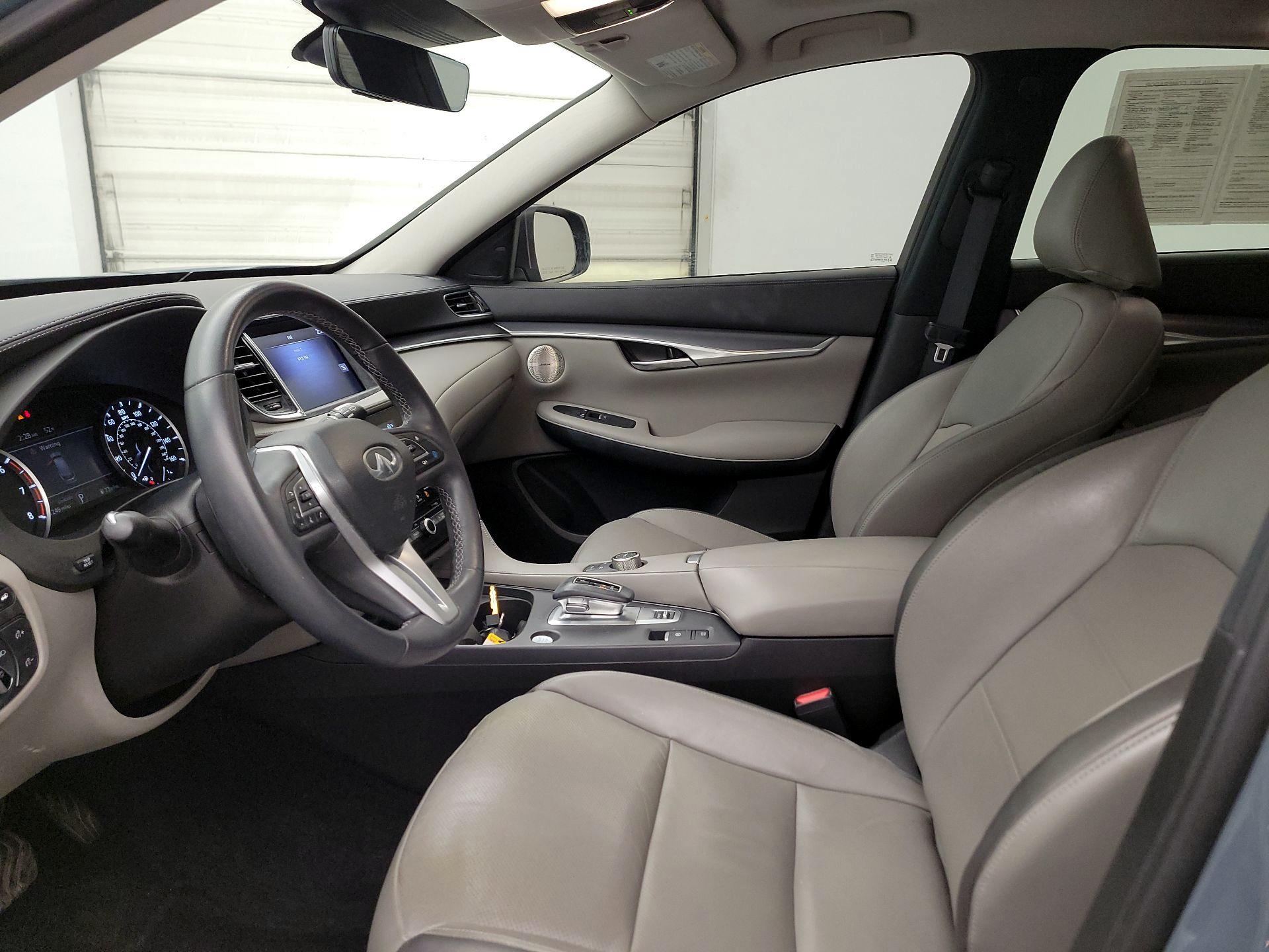 Thumbnail: 2023 INFINITI QX50 - 11