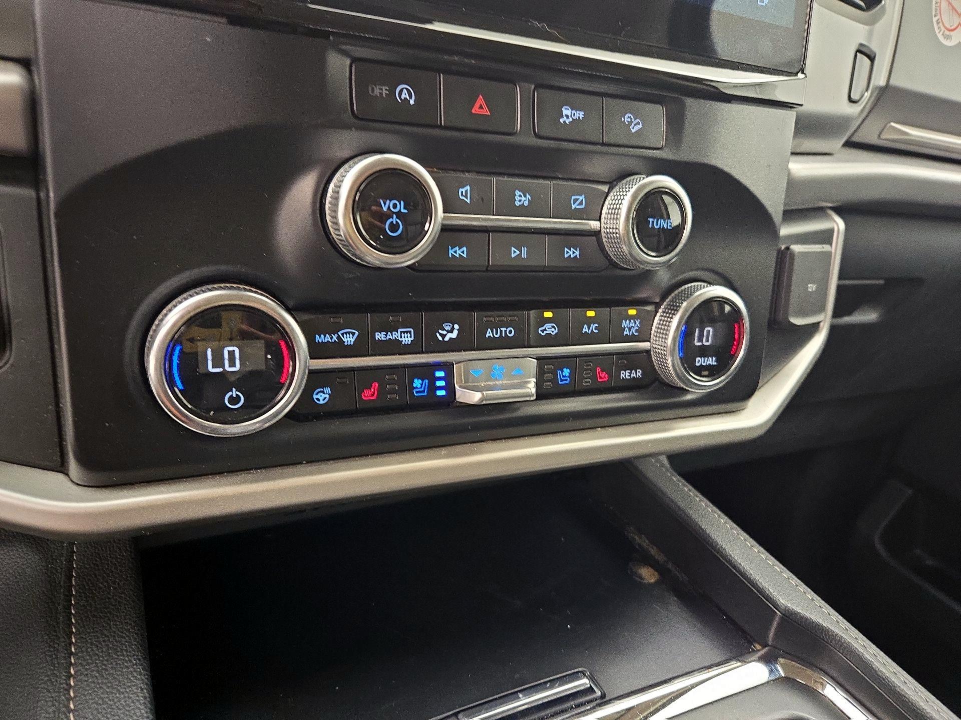 Thumbnail: 2024 Ford Expedition - 17