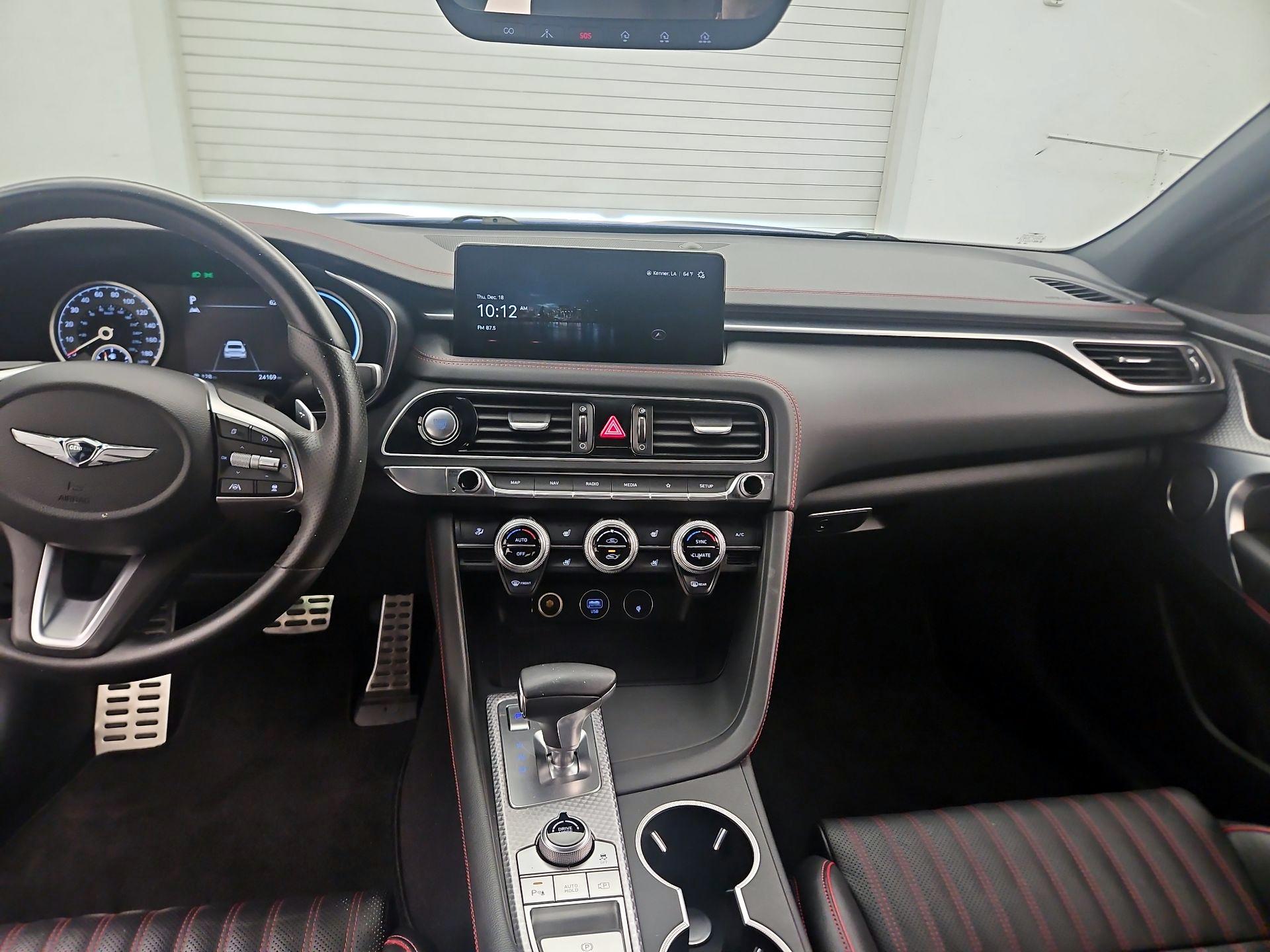 Thumbnail: 2023 Genesis G70 - 9