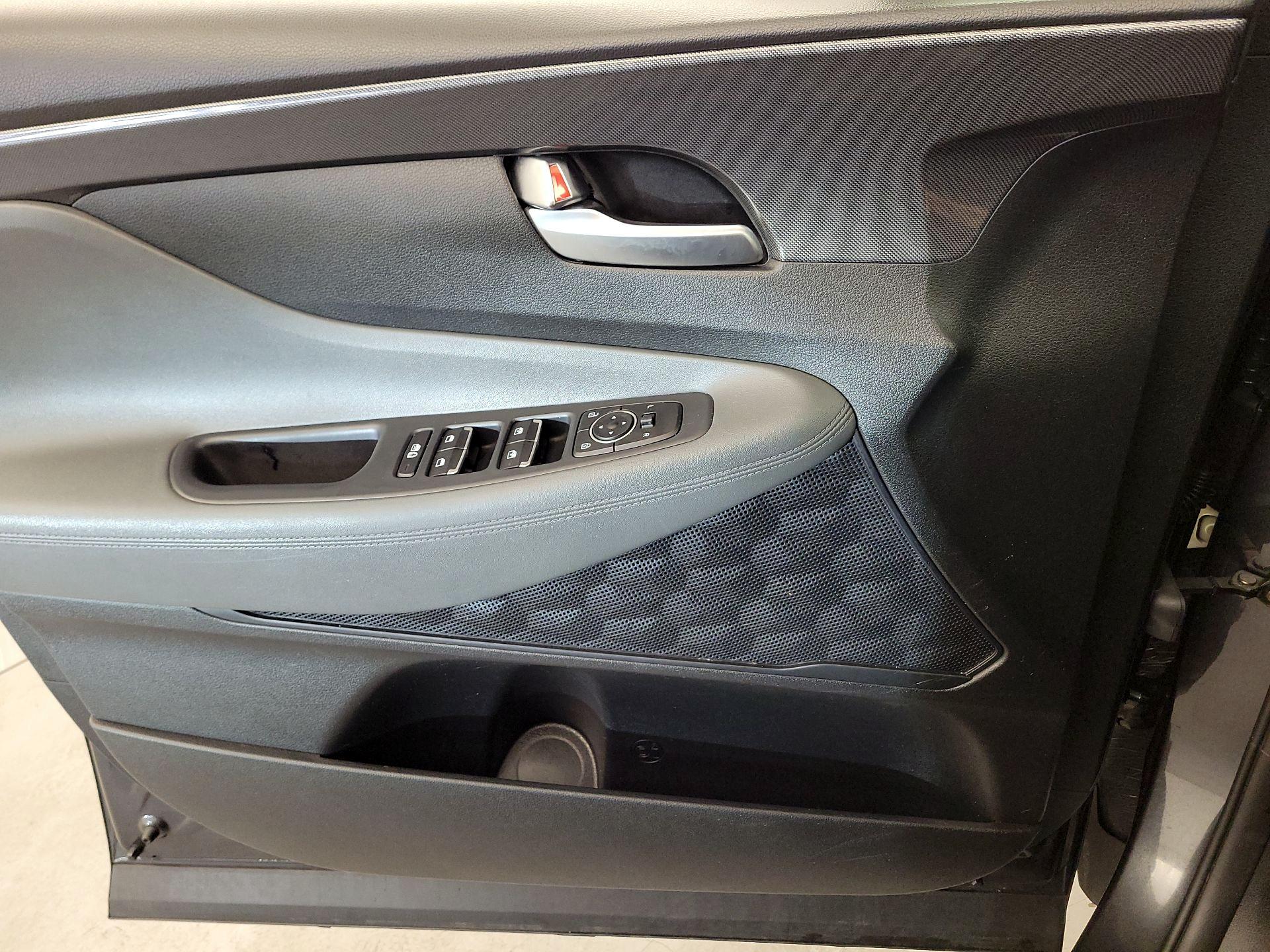 Thumbnail: 2023 Hyundai Santa Fe - 12