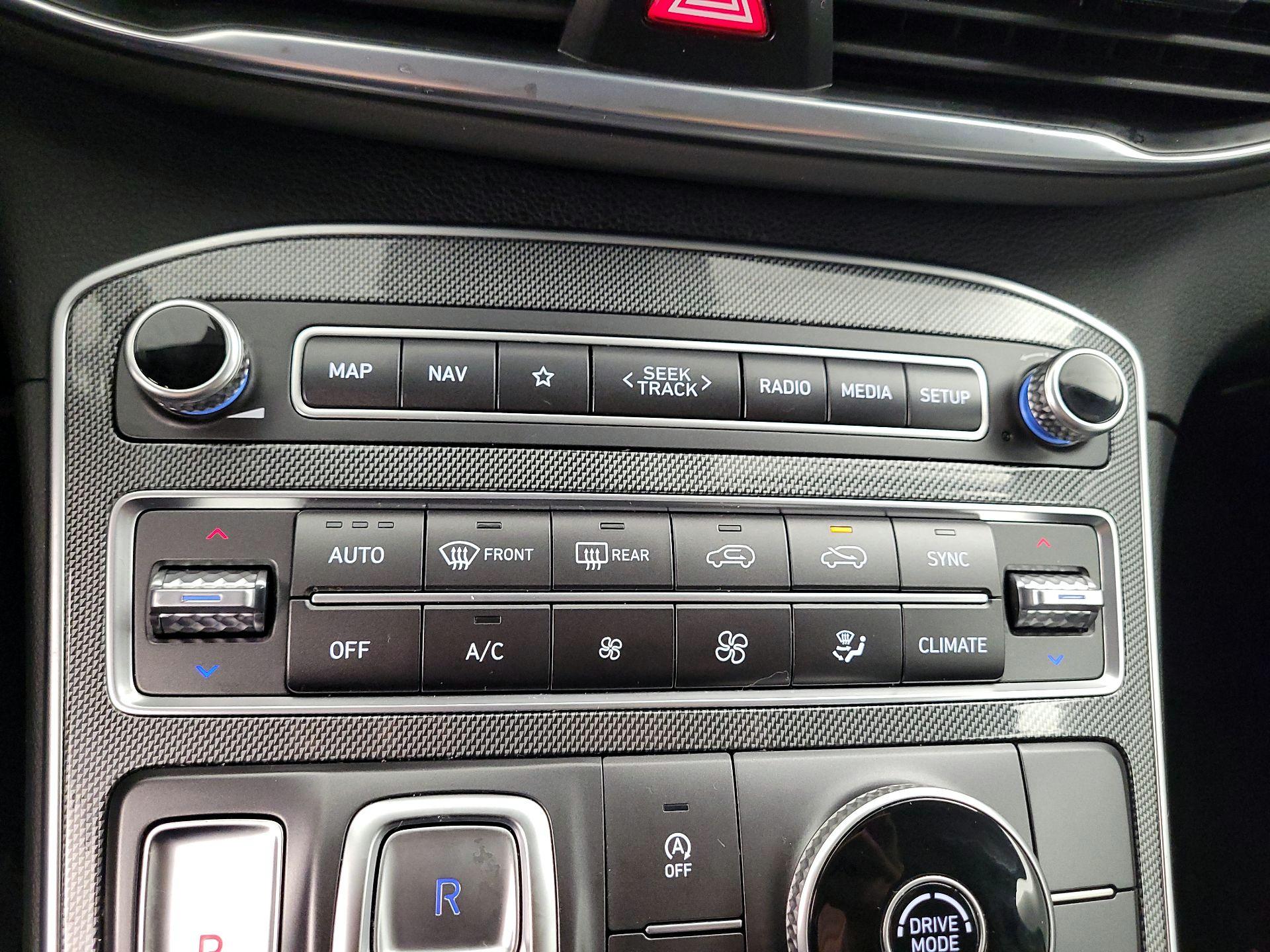 Thumbnail: 2023 Hyundai Santa Fe - 14