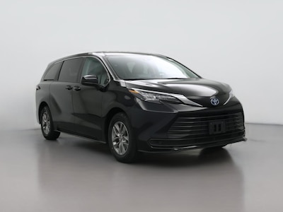 2024 Toyota Sienna Hybrid LE