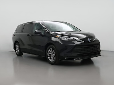 2024 Toyota Sienna Hybrid LE