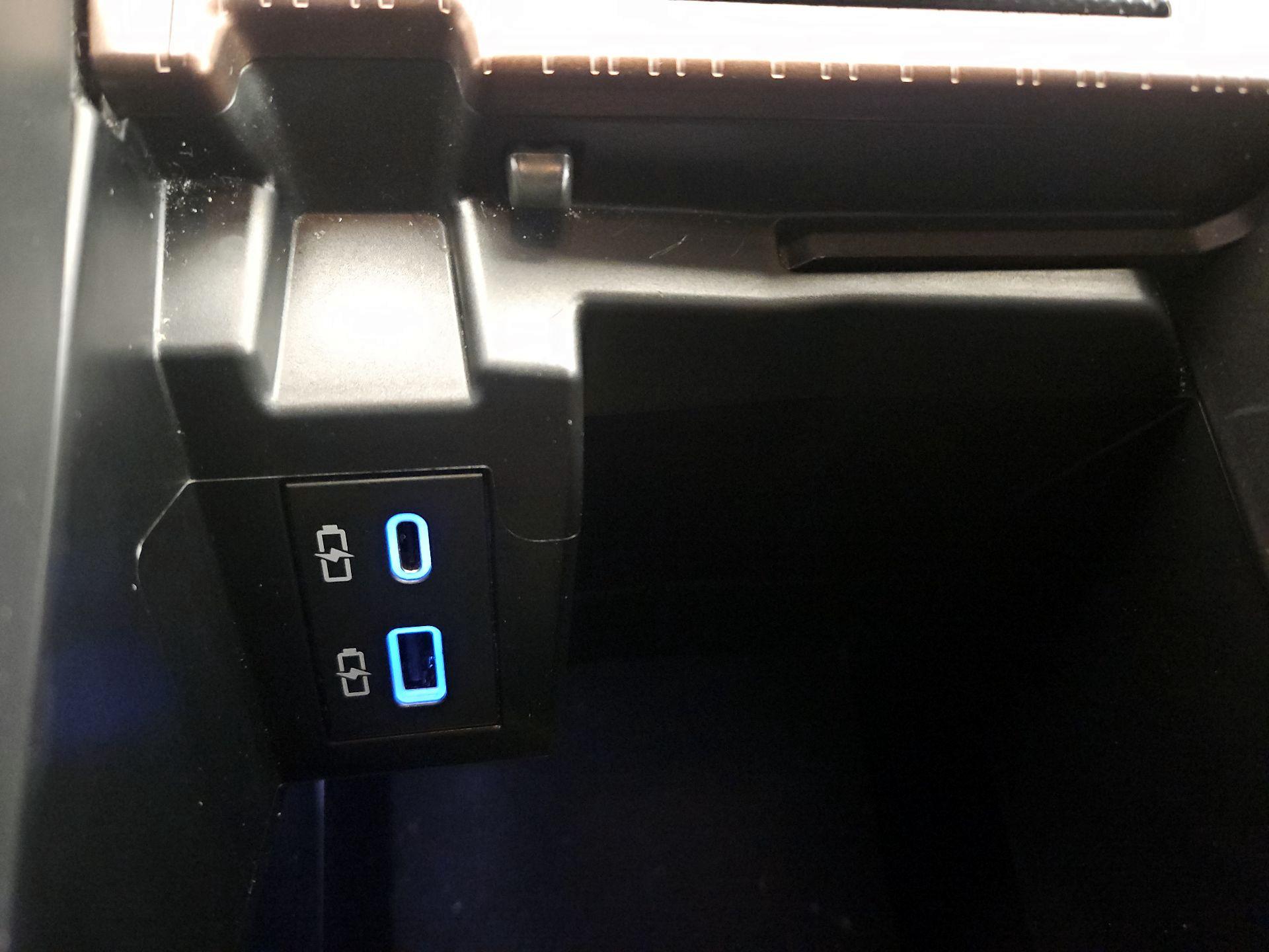 Thumbnail: 2024 Toyota Sienna - 18