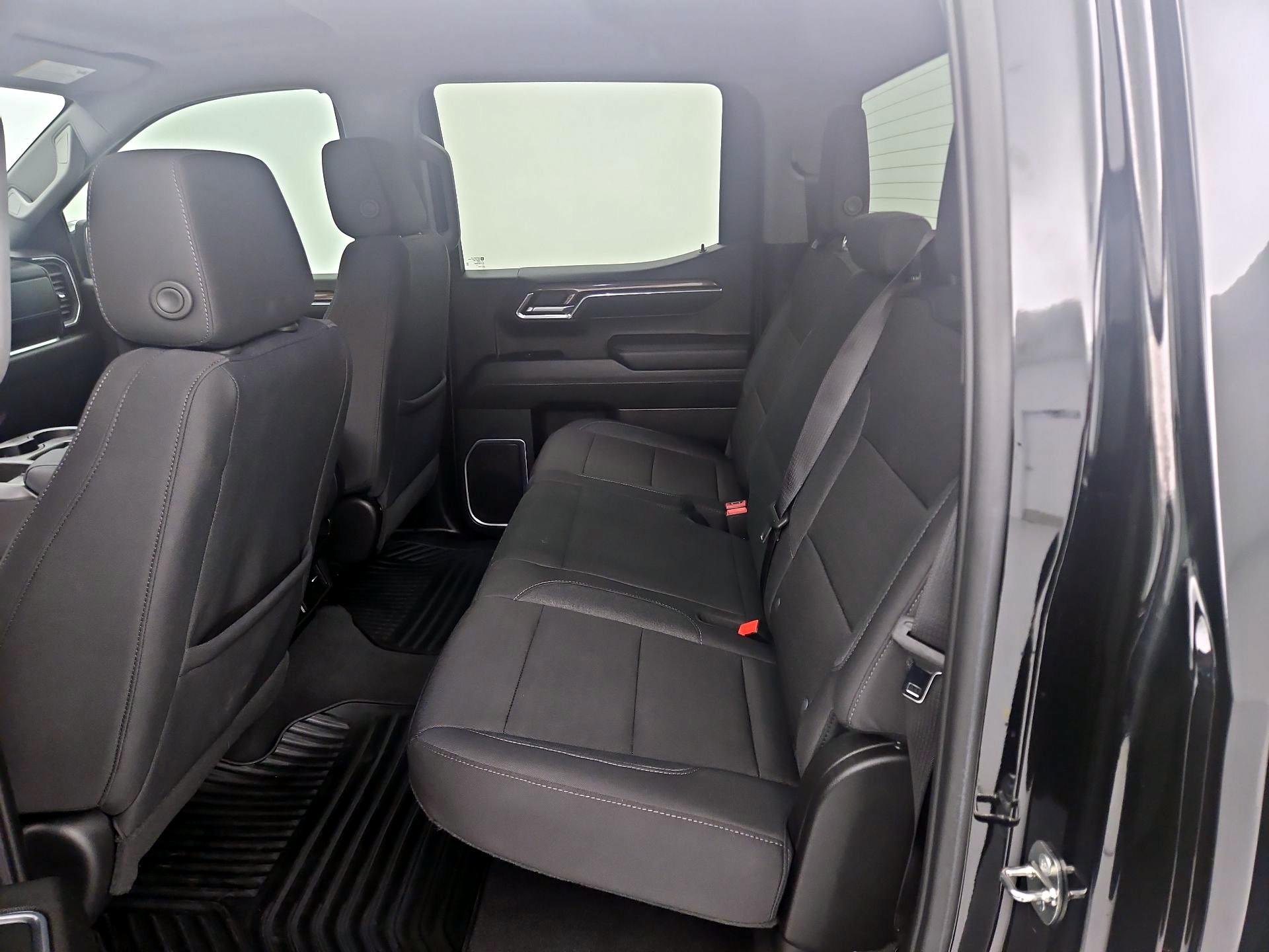 Thumbnail: 2024 Chevrolet Silverado 1500 - 20