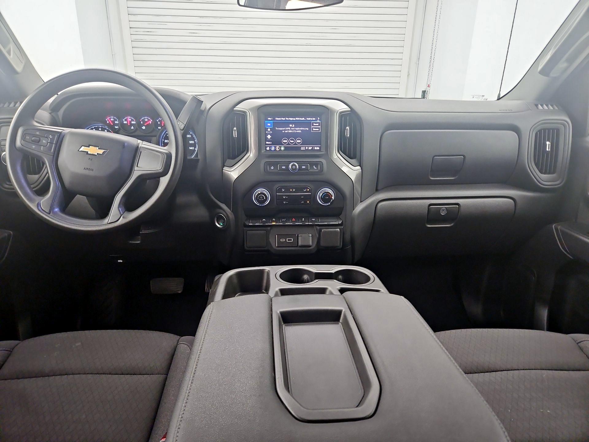 Thumbnail: 2024 Chevrolet Silverado 1500 - 9