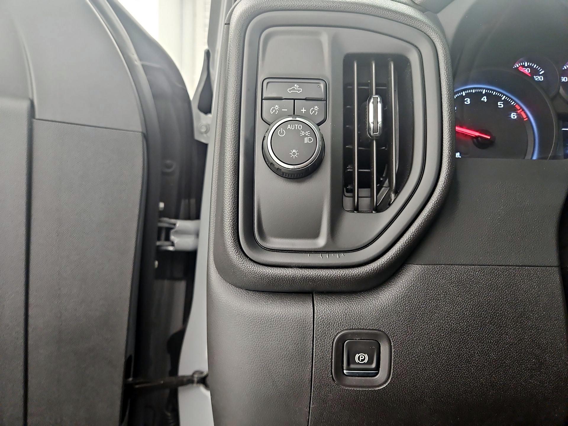 Thumbnail: 2024 Chevrolet Silverado 1500 - 13