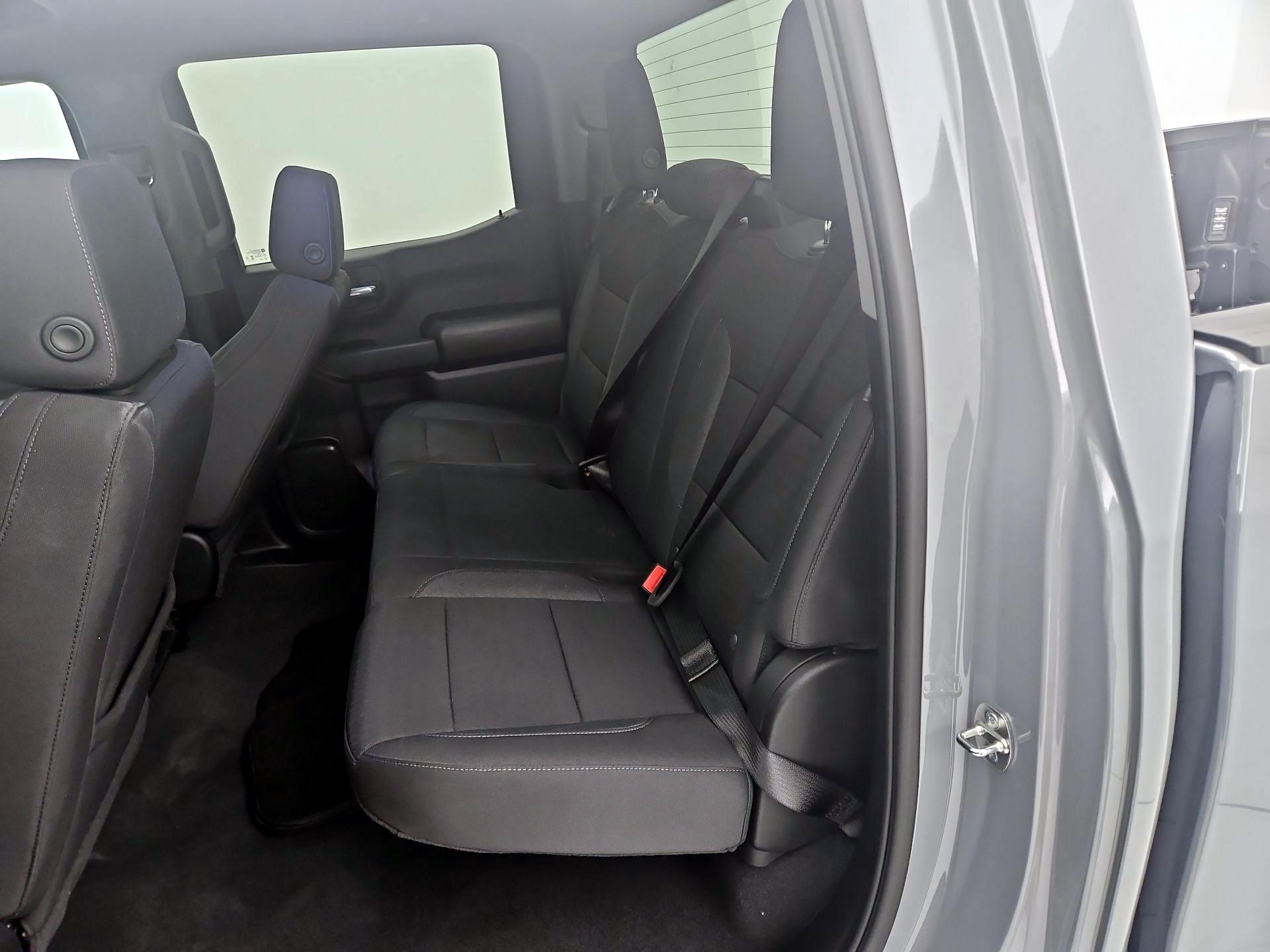 Thumbnail: 2024 Chevrolet Silverado 1500 - 19