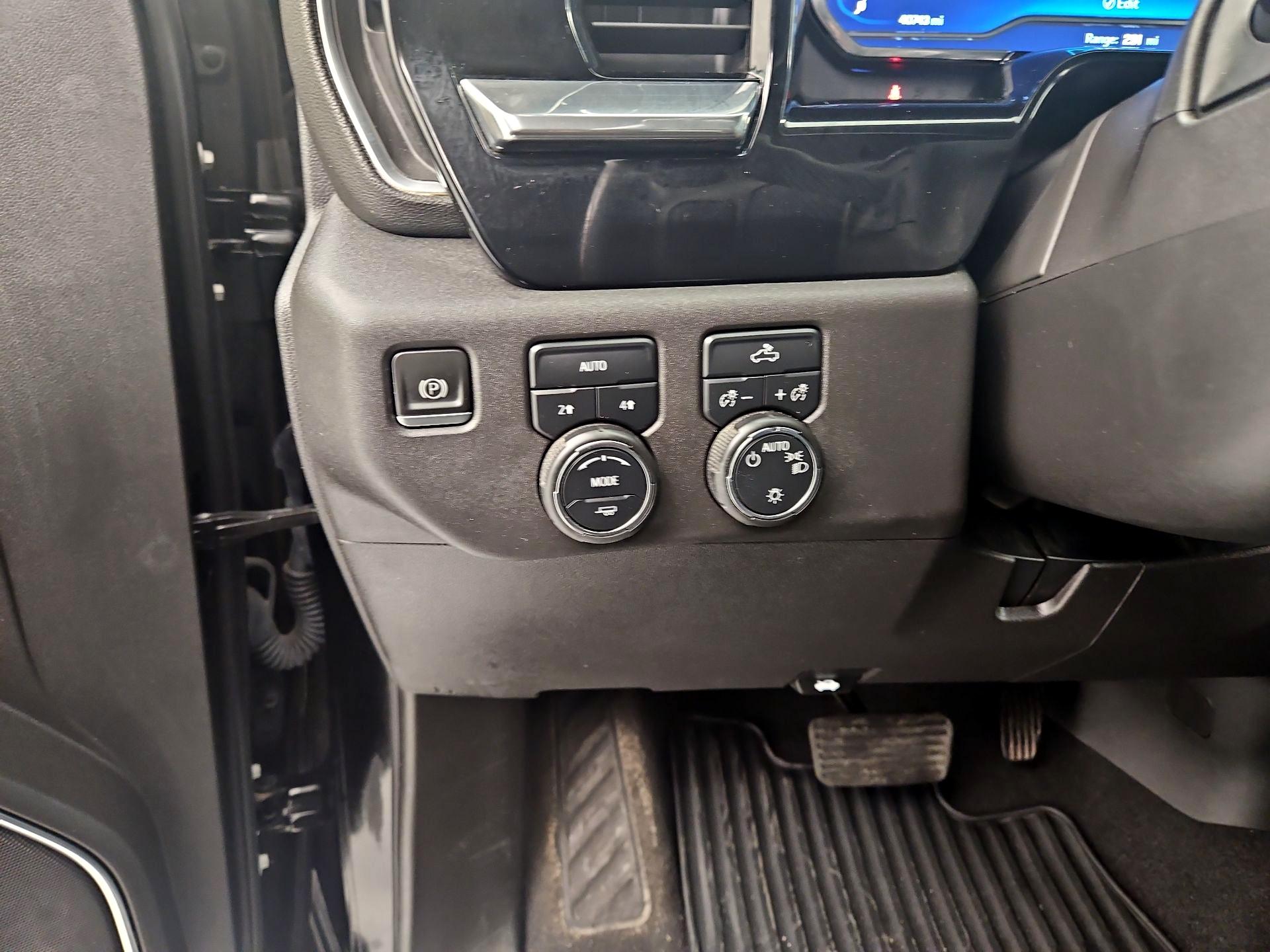 Thumbnail: 2023 Chevrolet Silverado 1500 - 13