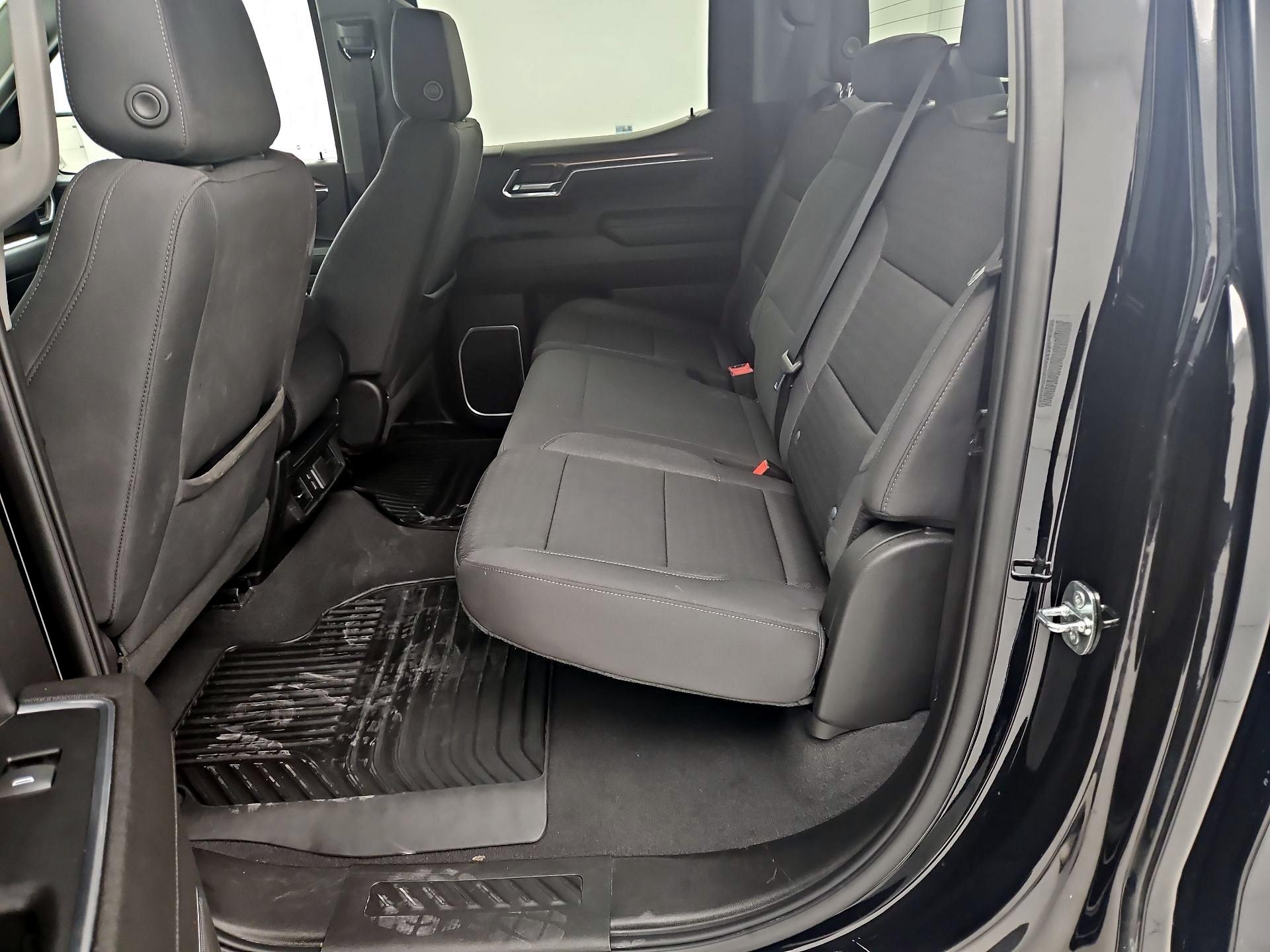 Thumbnail: 2023 Chevrolet Silverado 1500 - 20