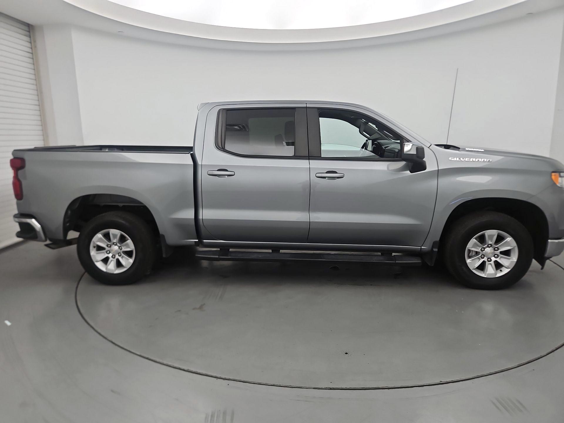 Thumbnail: 2023 Chevrolet Silverado 1500 - 4