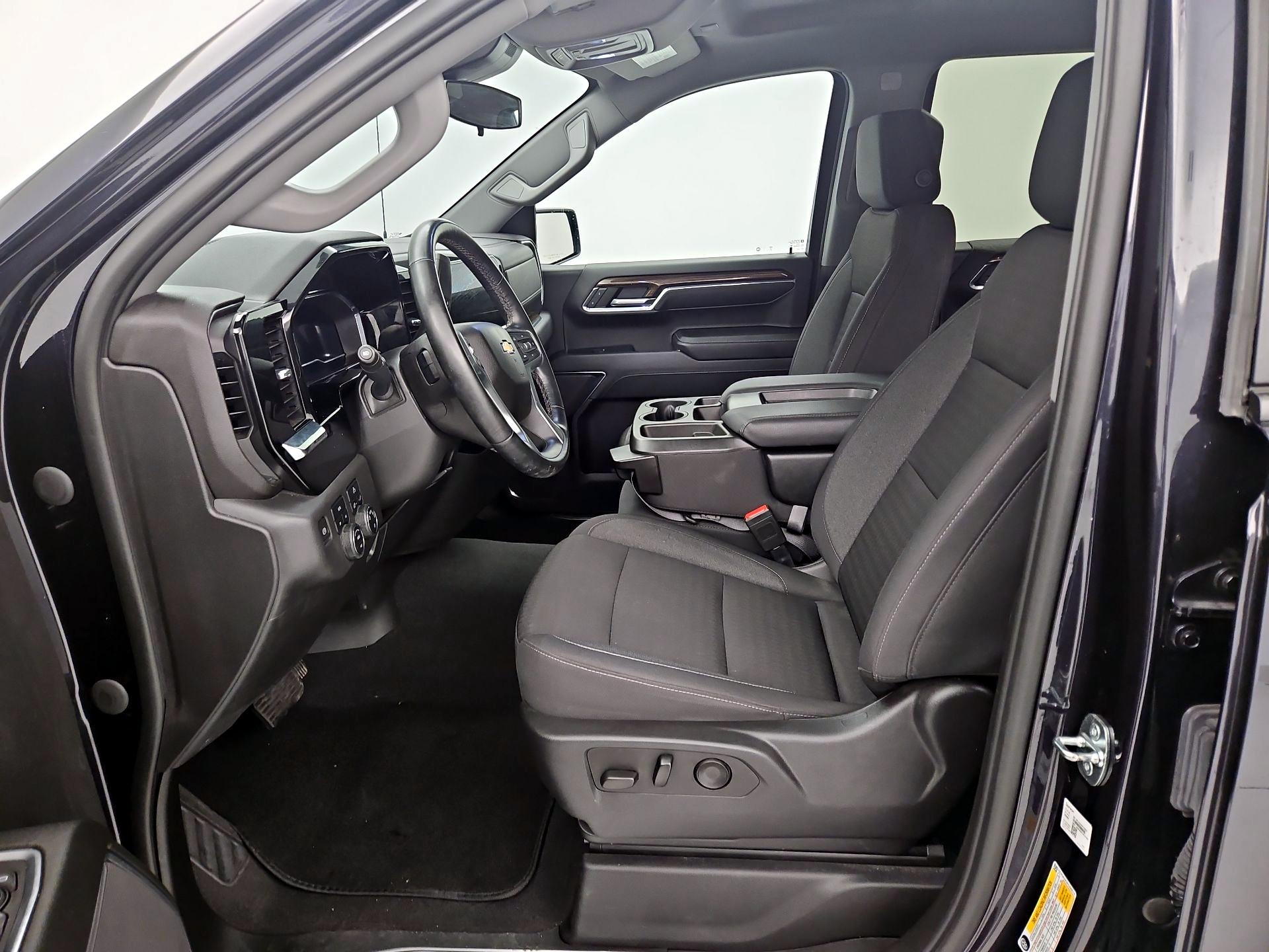 Thumbnail: 2023 Chevrolet Silverado 1500 - 11