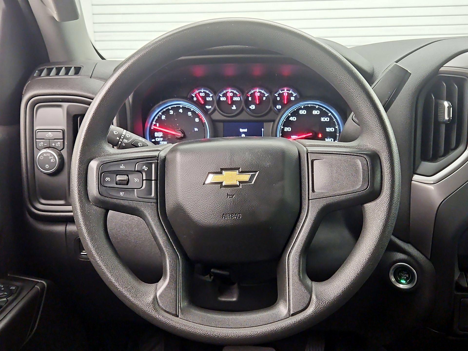 Thumbnail: 2023 Chevrolet Silverado 1500 - 10