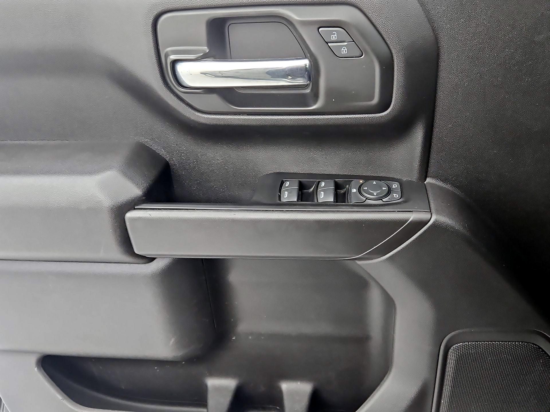 Thumbnail: 2023 Chevrolet Silverado 1500 - 12