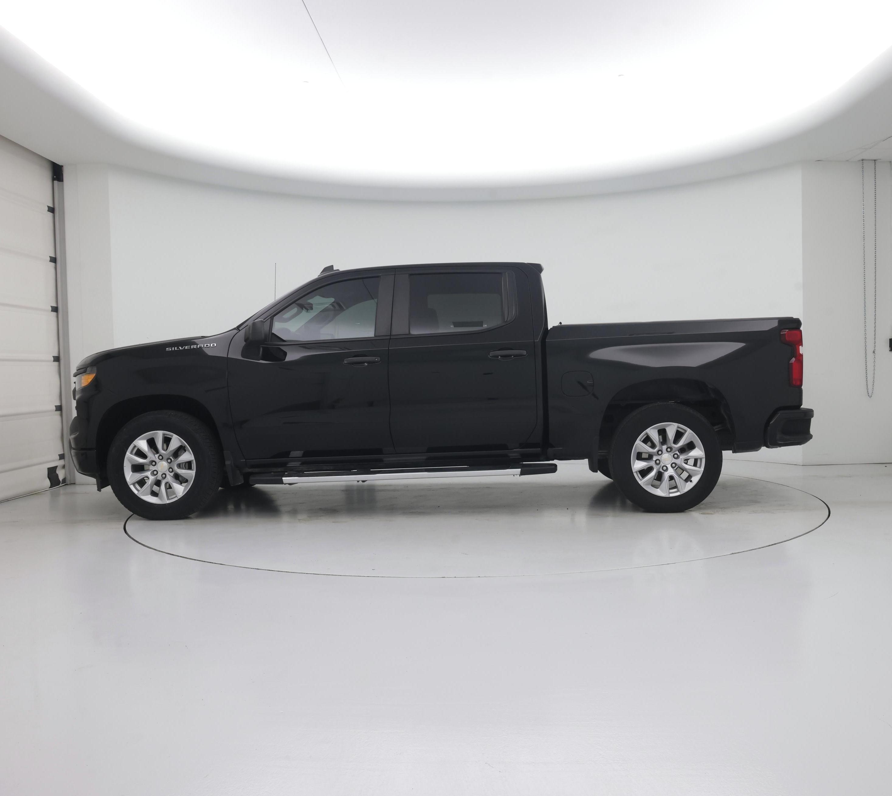 Thumbnail: 2023 Chevrolet Silverado 1500 - 3