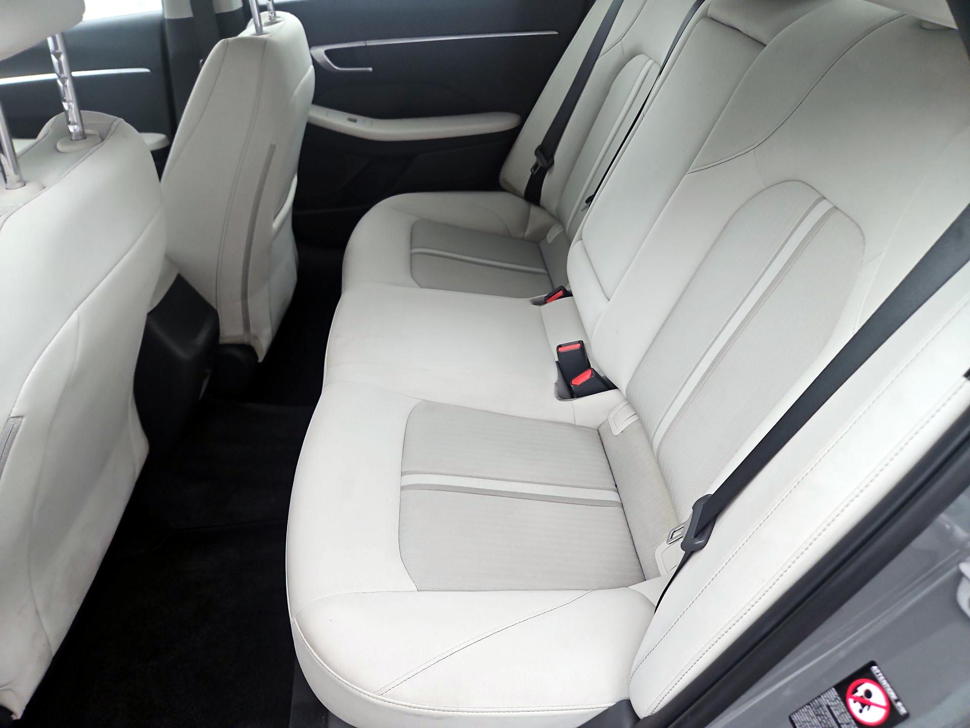 Thumbnail: 2023 Hyundai Sonata - 18