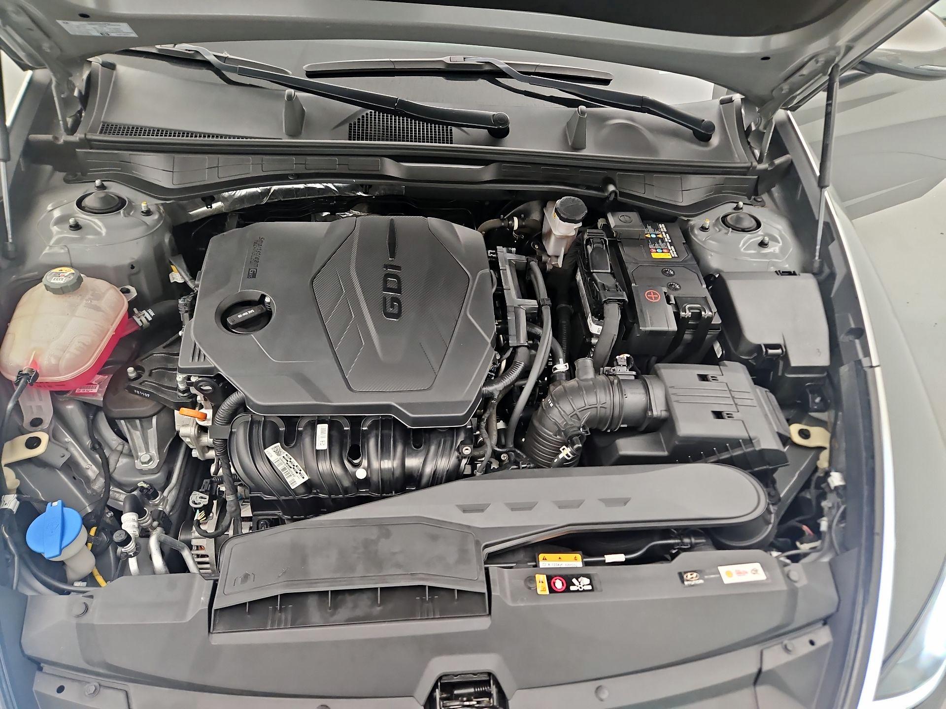 Thumbnail: 2023 Hyundai Sonata - 20