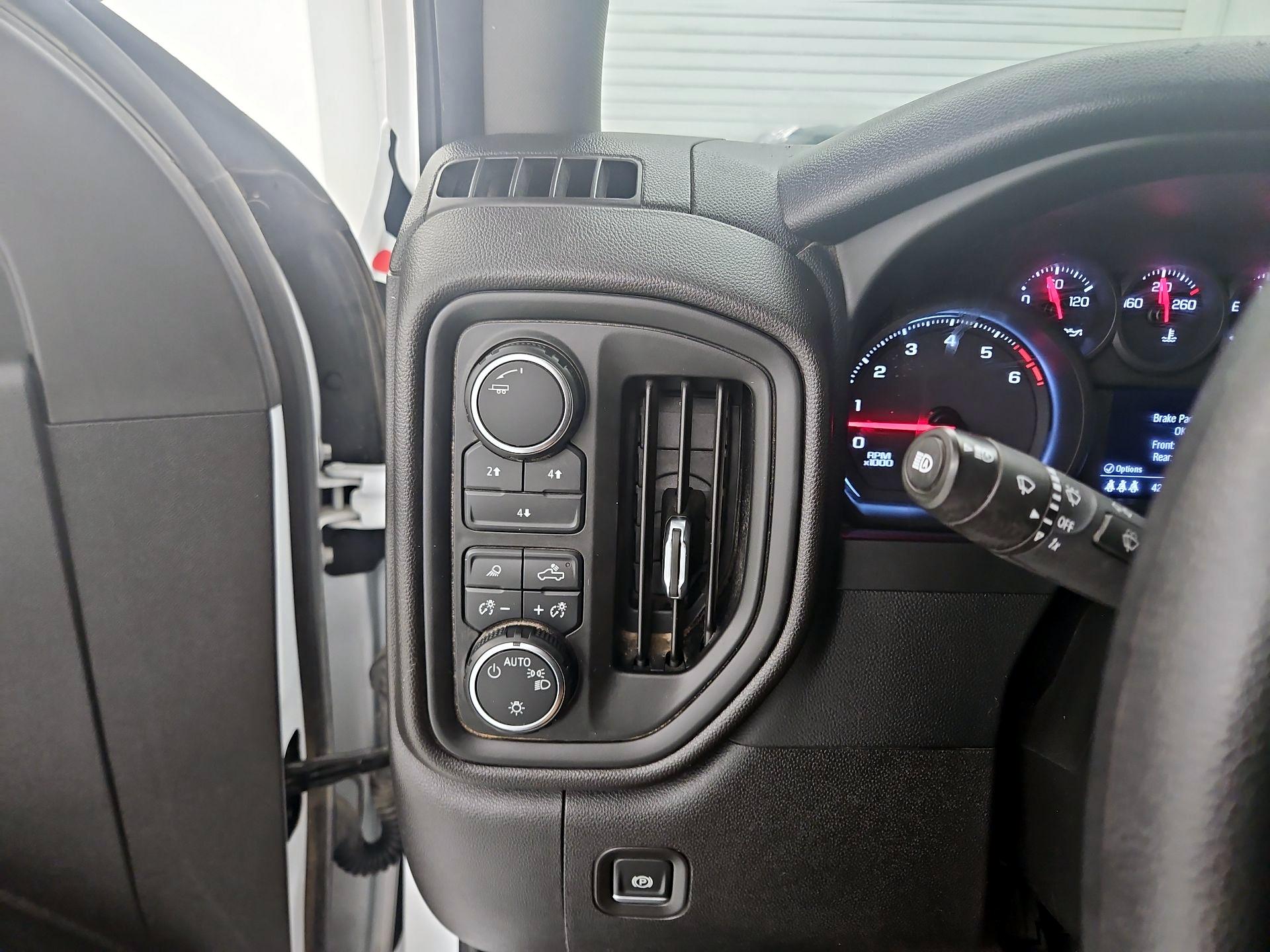 Thumbnail: 2024 Chevrolet Silverado 2500 - 13