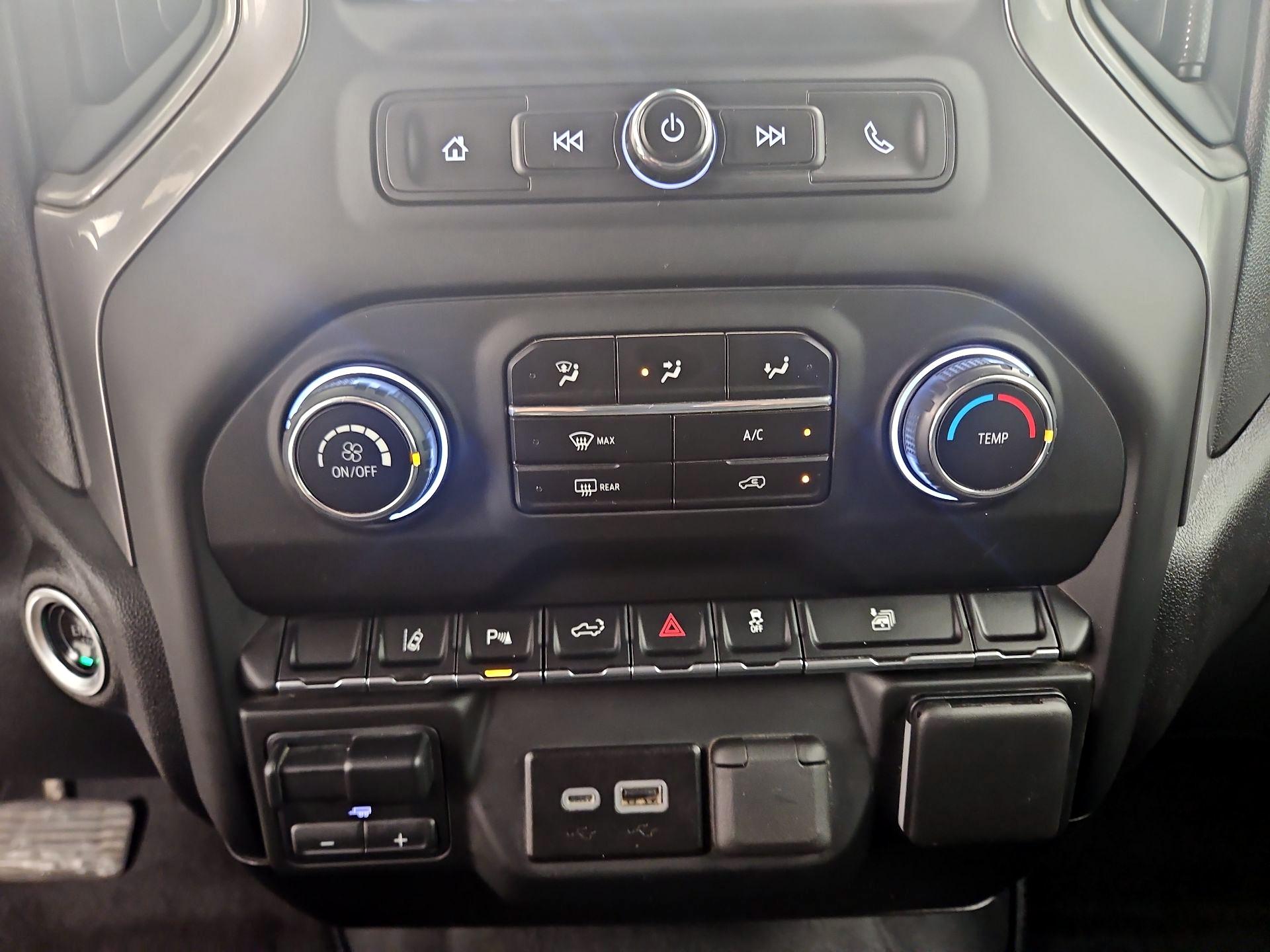 Thumbnail: 2024 Chevrolet Silverado 2500 - 16