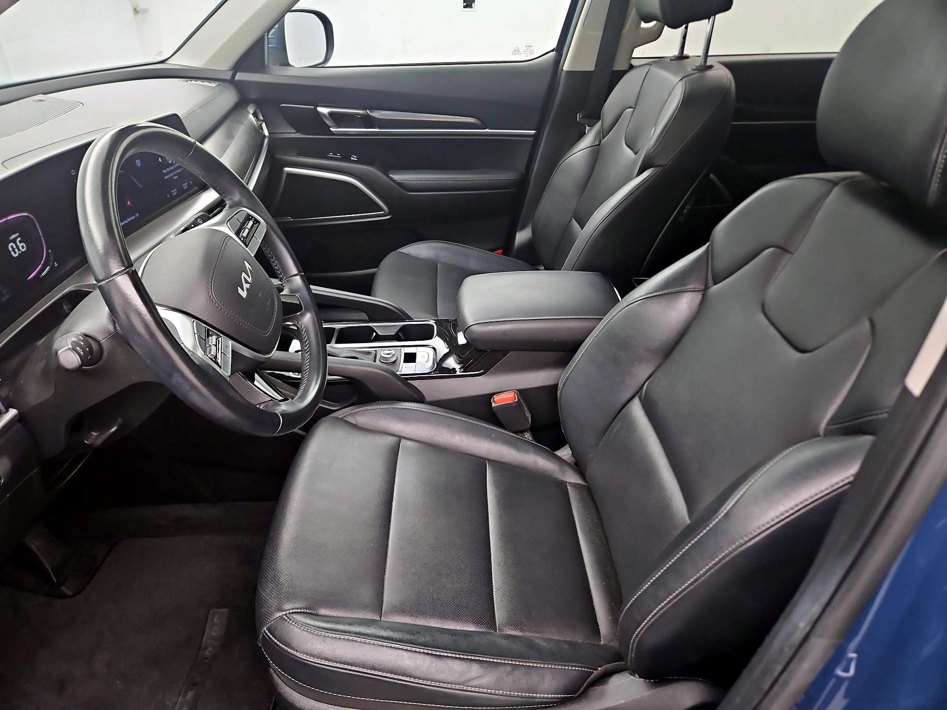 Thumbnail: 2023 Kia Telluride - 11