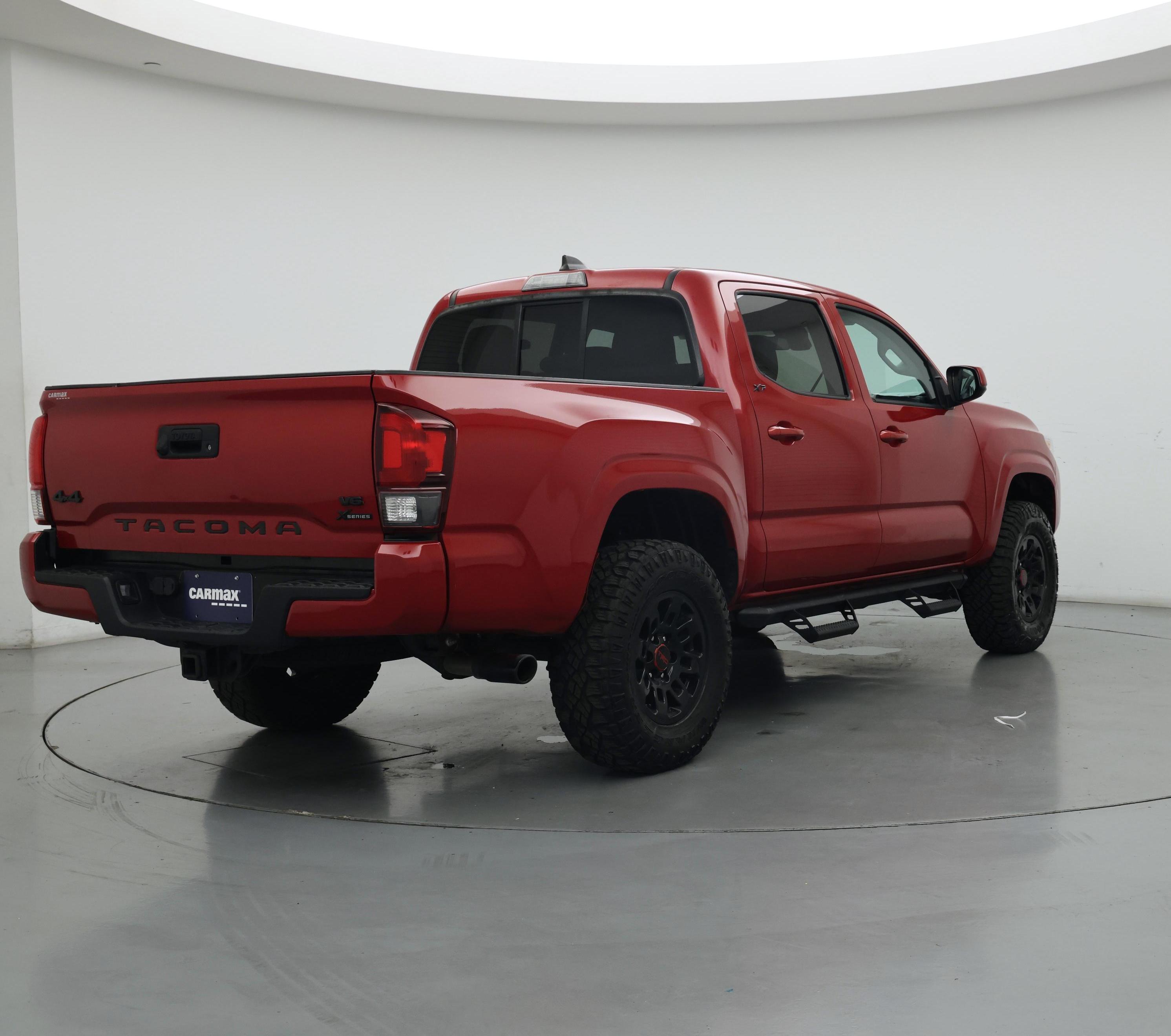 Thumbnail: 2022 Toyota Tacoma - 8