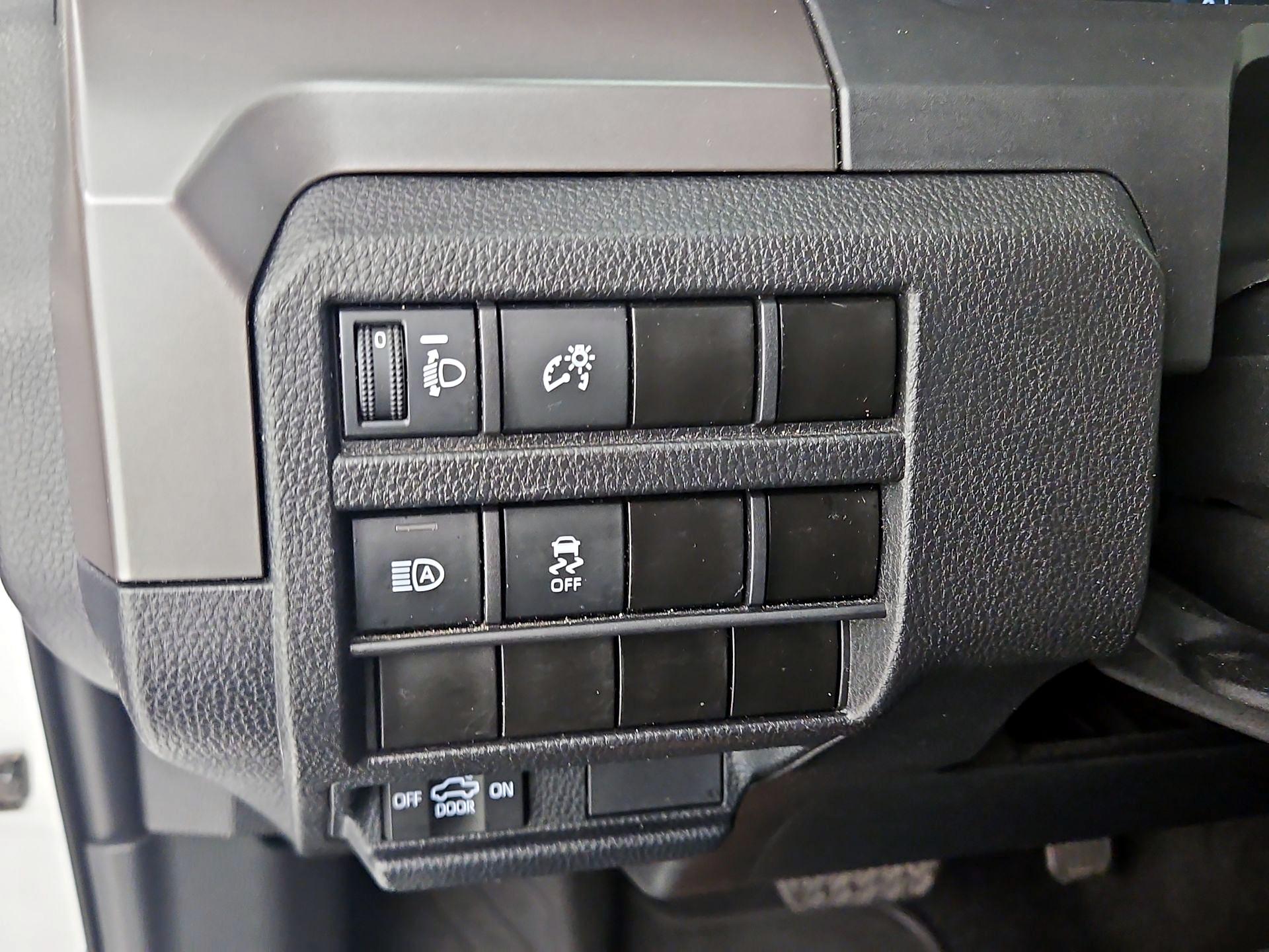 Thumbnail: 2024 Toyota Tacoma - 13