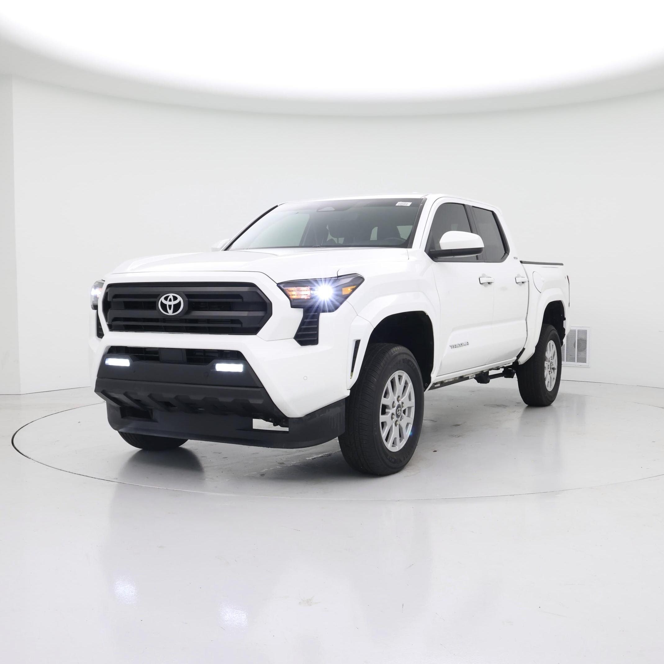 Thumbnail: 2024 Toyota Tacoma - 4