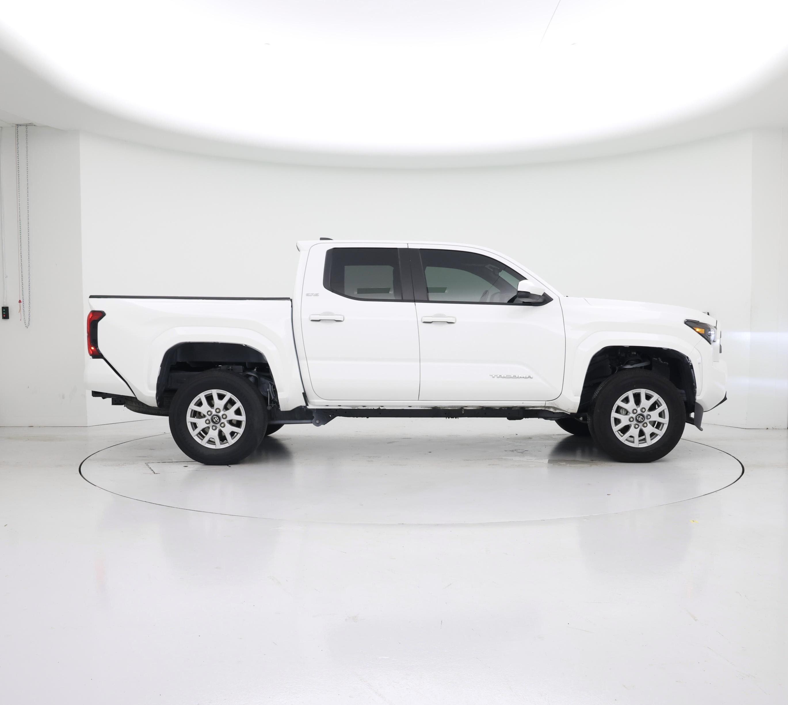 Thumbnail: 2024 Toyota Tacoma - 7