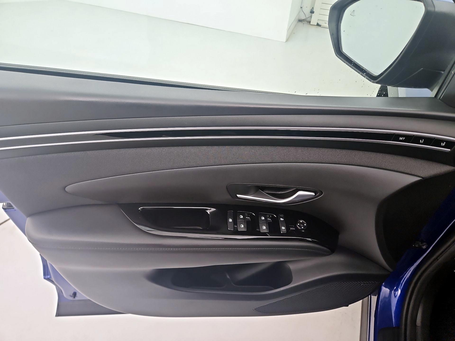 Thumbnail: 2023 Hyundai Tucson - 12