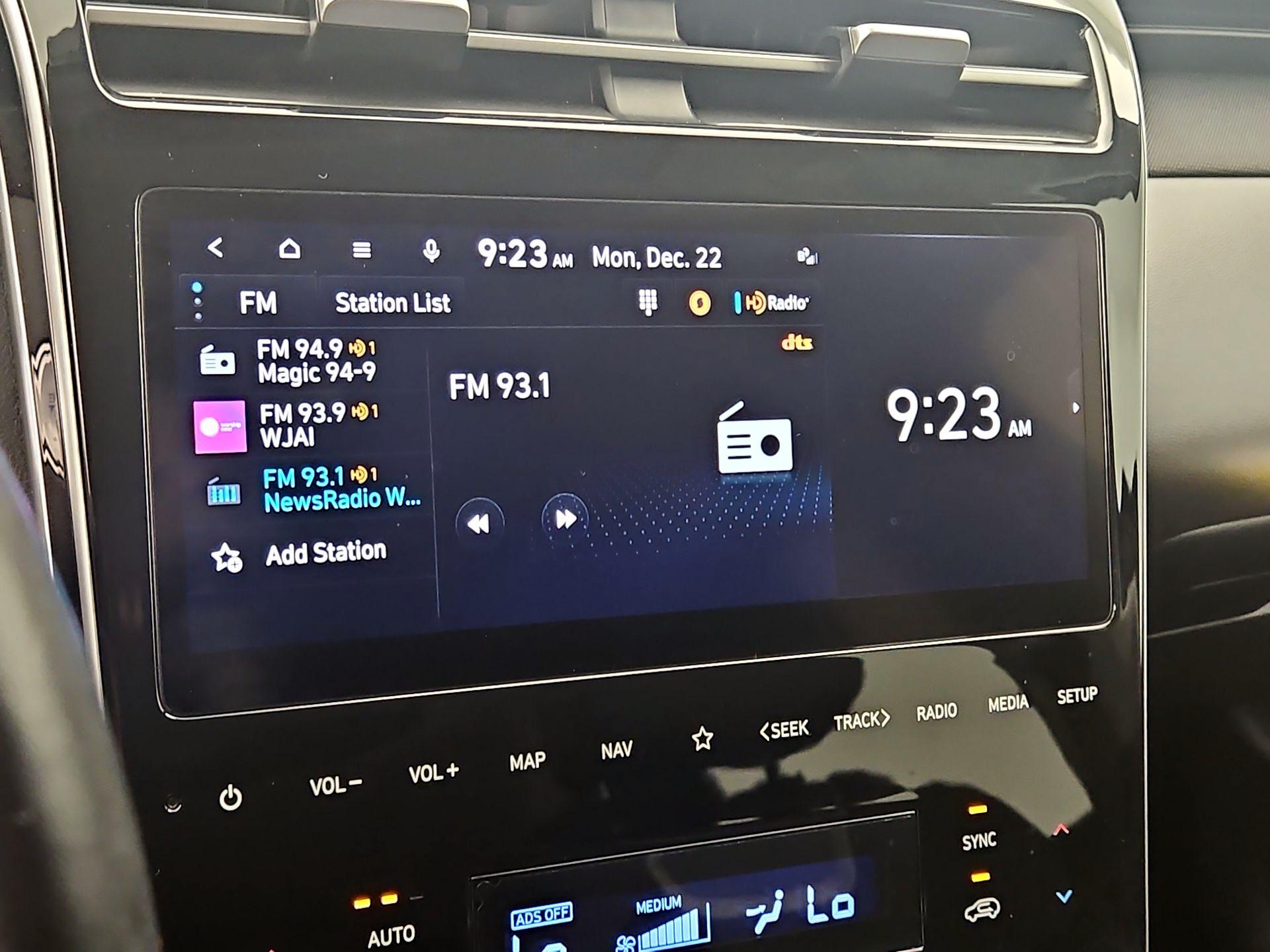 Thumbnail: 2023 Hyundai Tucson - 16