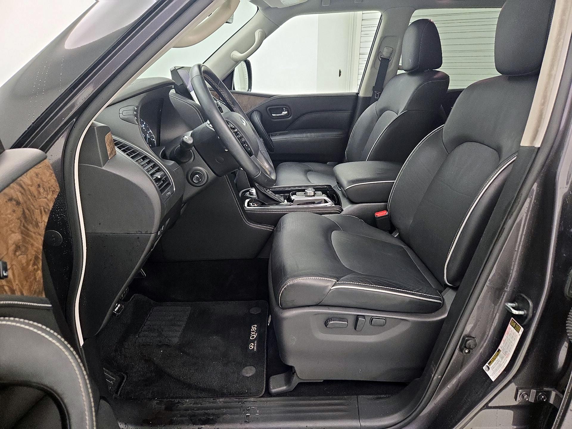 Thumbnail: 2023 INFINITI QX80 - 11