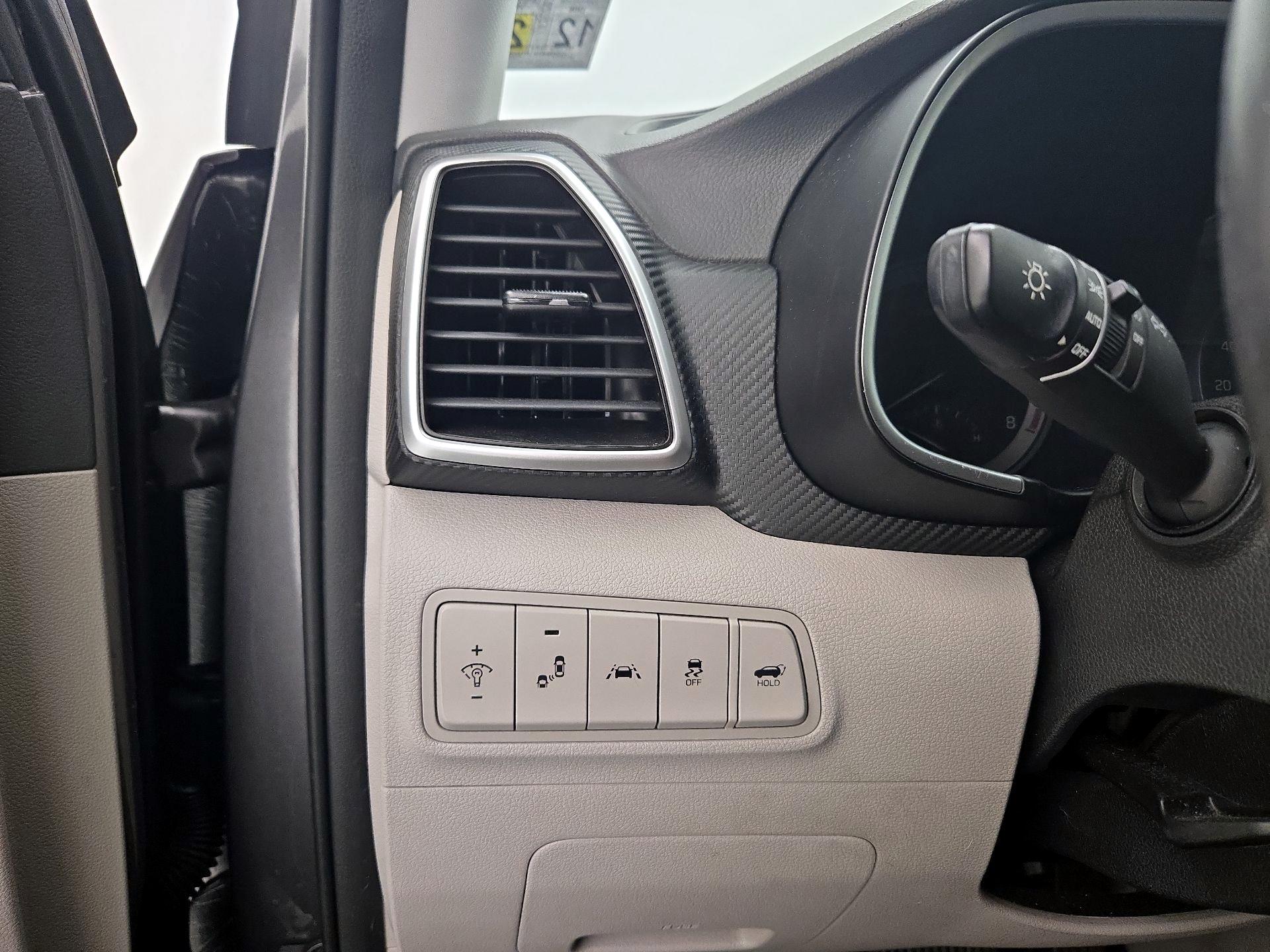 Thumbnail: 2020 Hyundai Tucson - 13