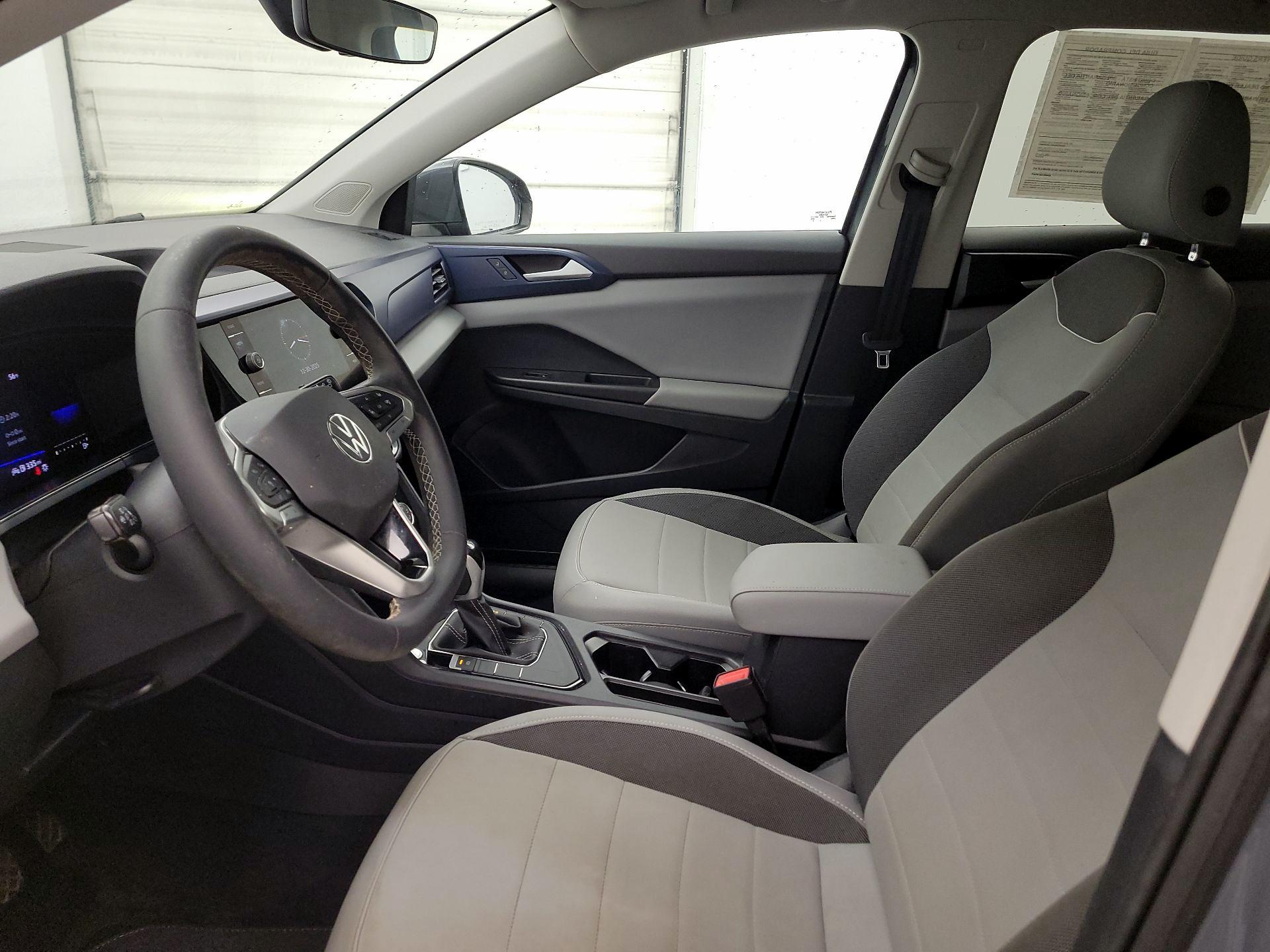 Thumbnail: 2023 Volkswagen Taos - 11