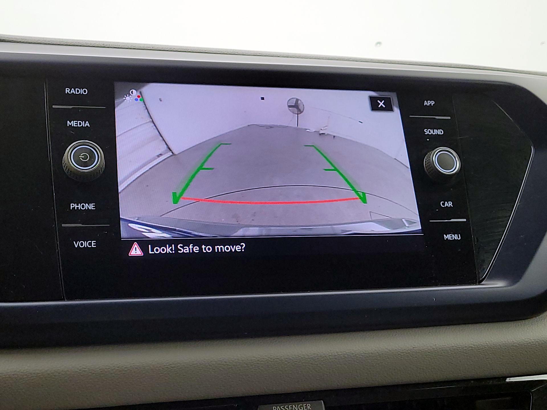 Thumbnail: 2023 Volkswagen Taos - 14