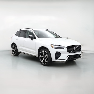2022 Volvo XC60 B5 R-Design