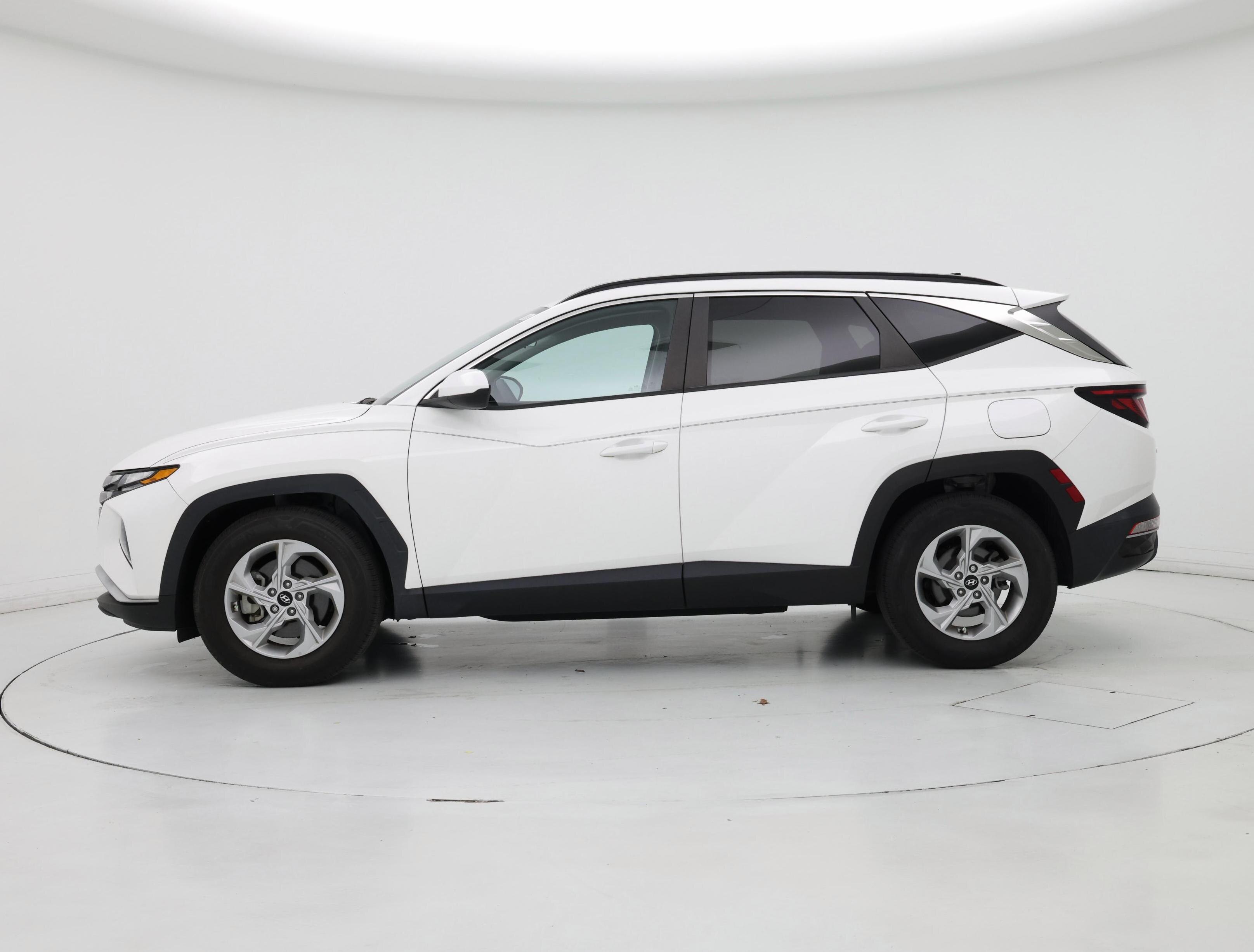 Thumbnail: 2024 Hyundai Tucson - 3