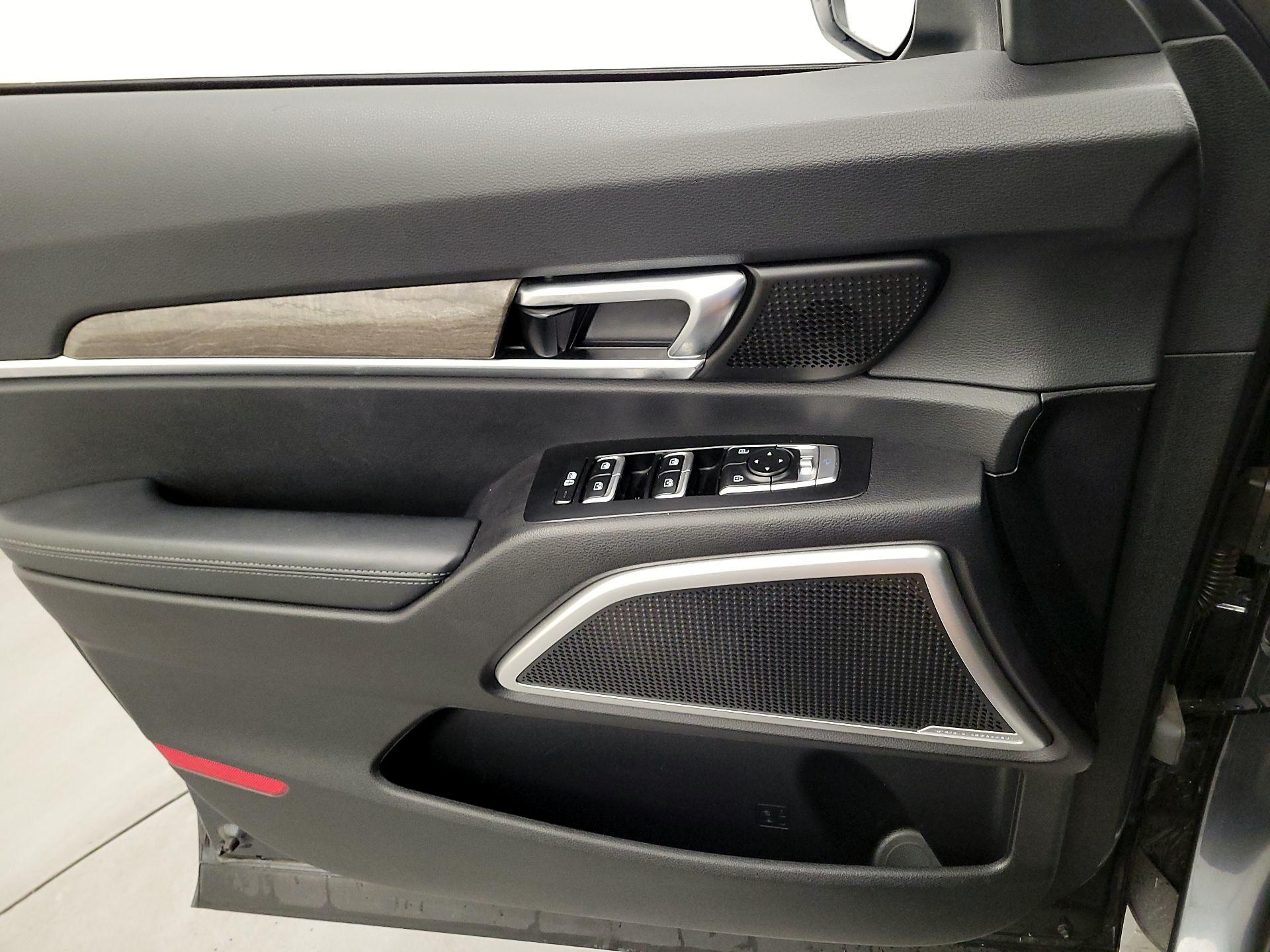 Thumbnail: 2020 Kia Telluride - 12