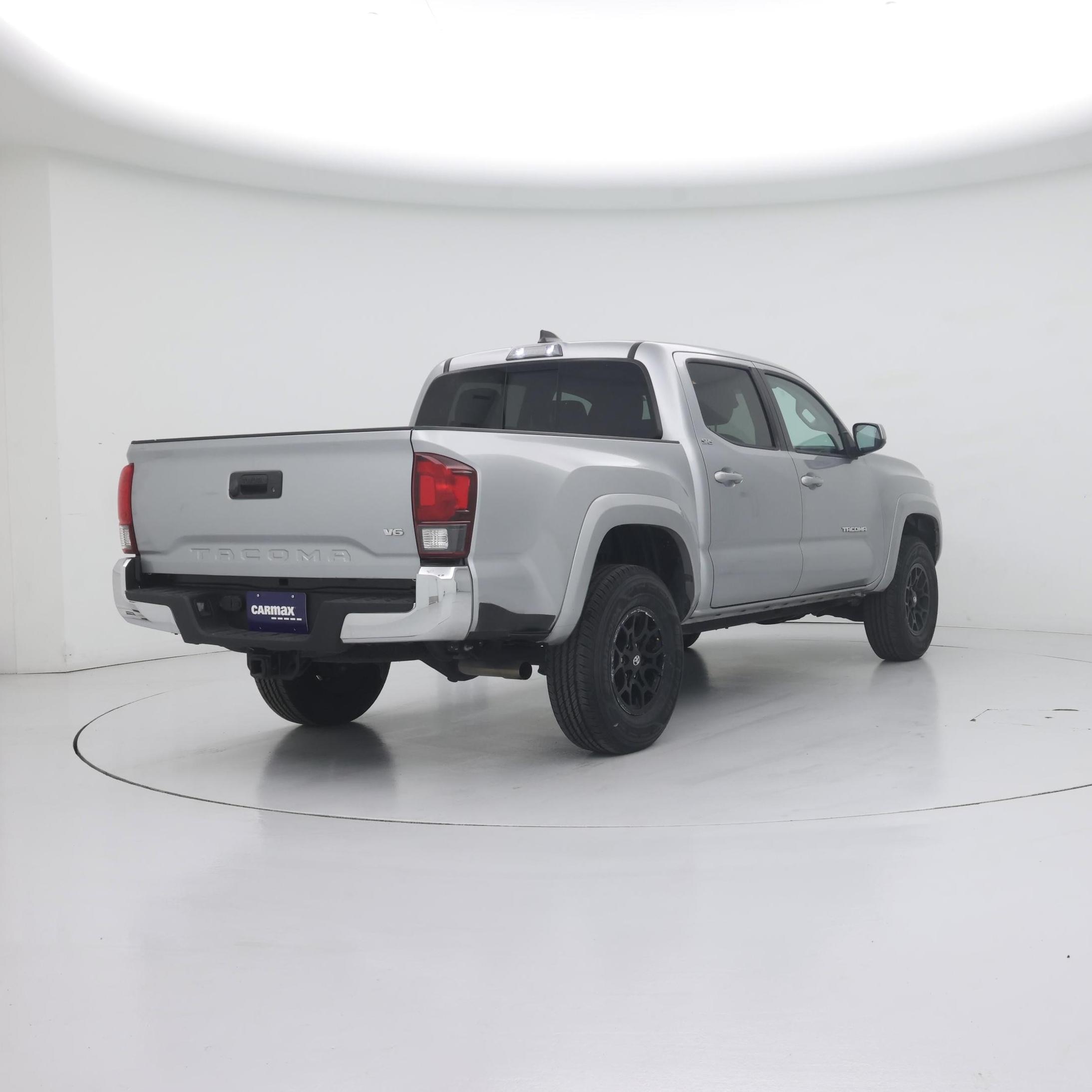 Thumbnail: 2022 Toyota Tacoma - 8