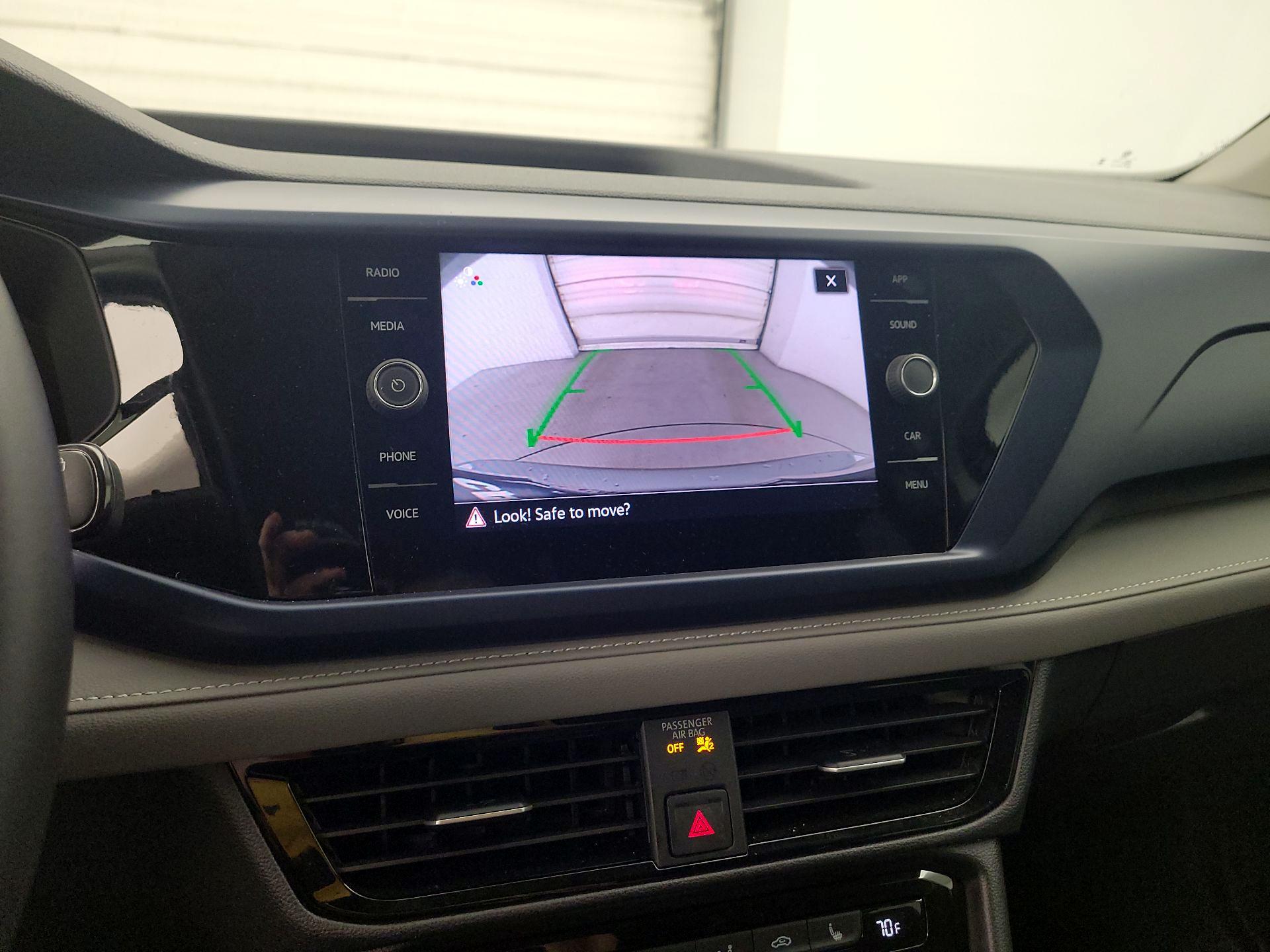 Thumbnail: 2024 Volkswagen Taos - 14