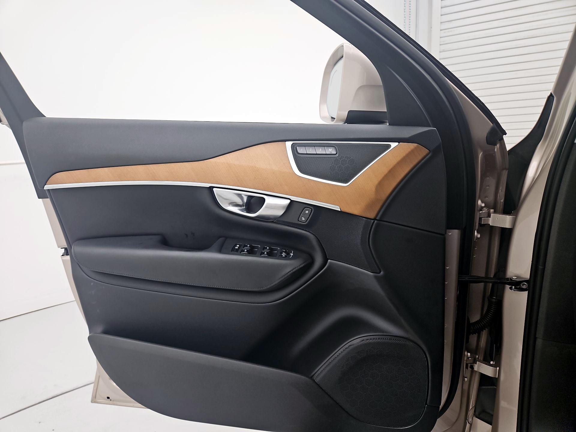 Thumbnail: 2024 Volvo XC90 - 12