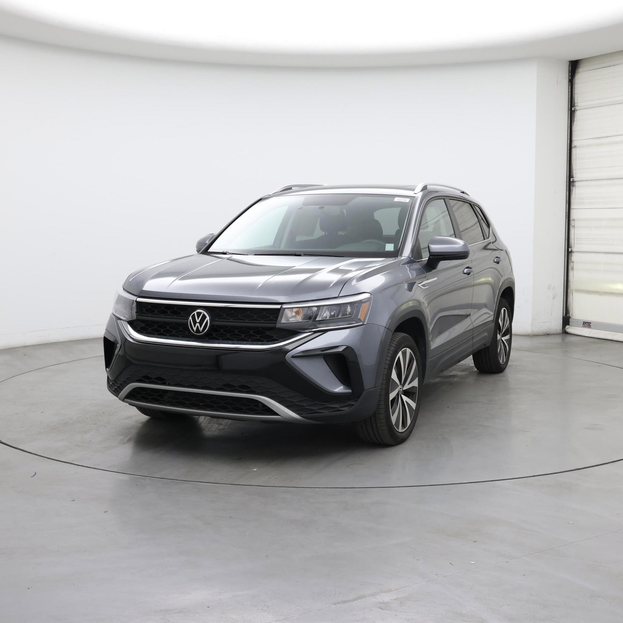 Thumbnail: 2022 Volkswagen Taos - 4