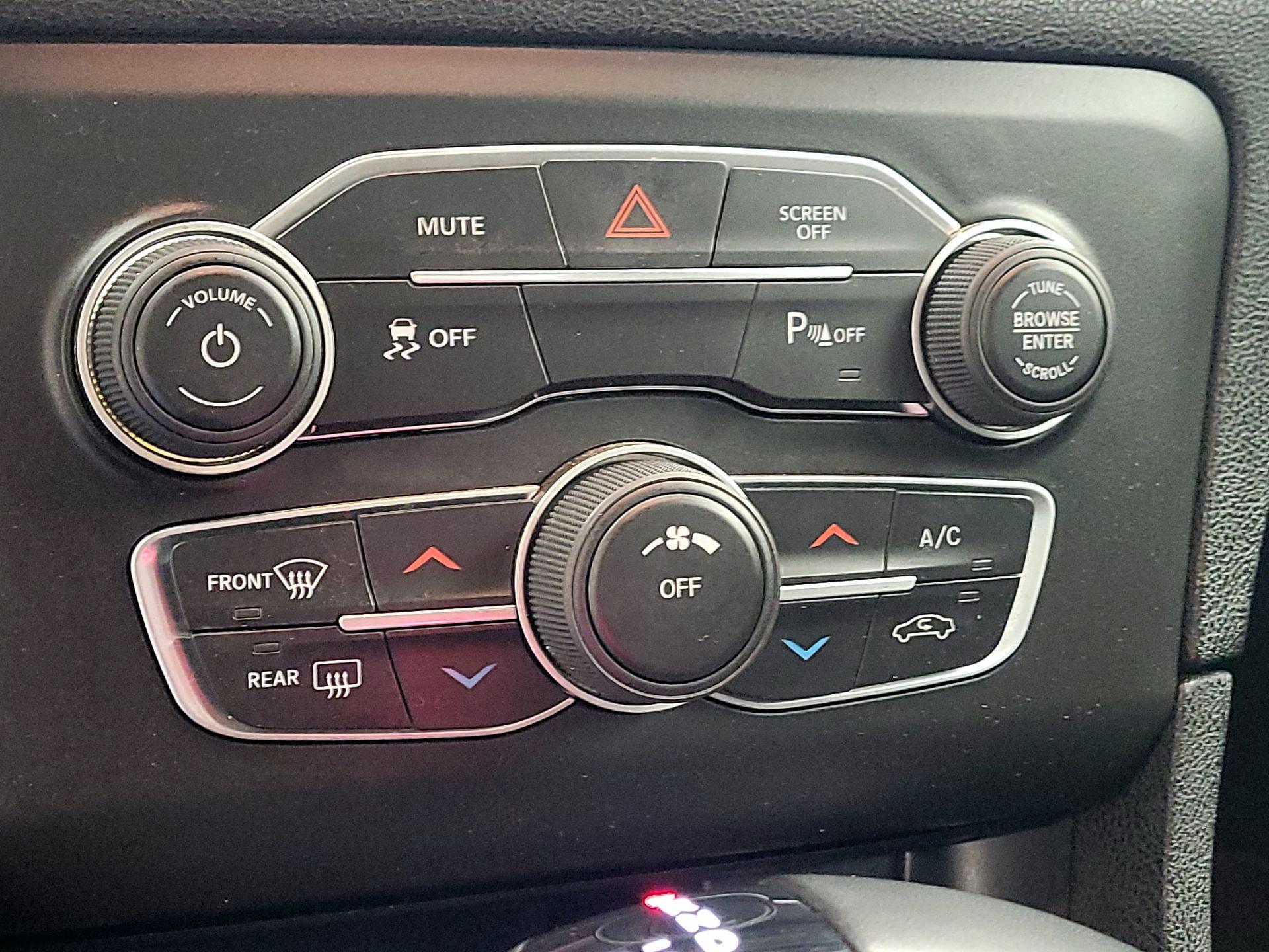 Thumbnail: 2022 Dodge Charger - 16