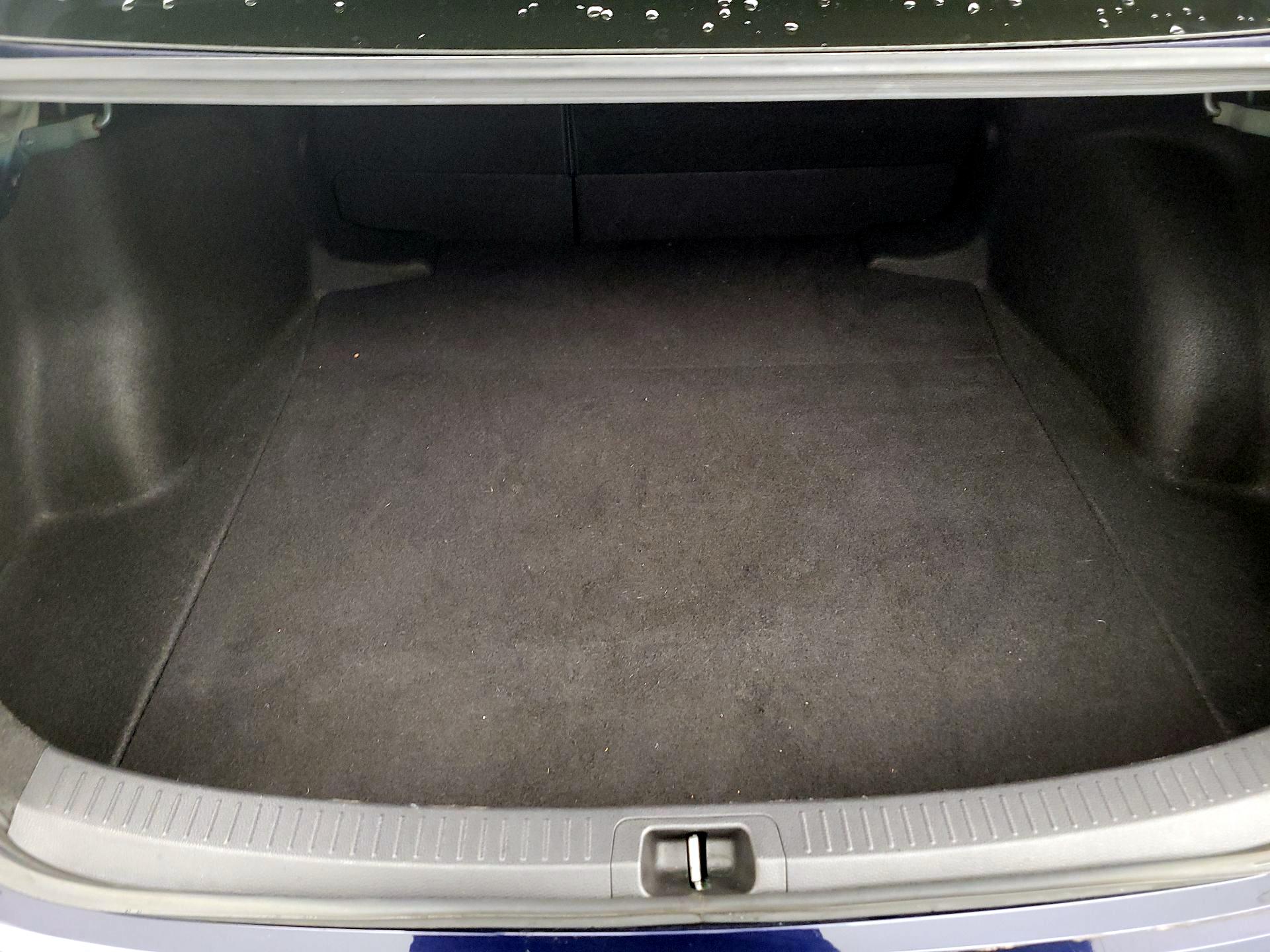 Thumbnail: 2020 Toyota Corolla - 16